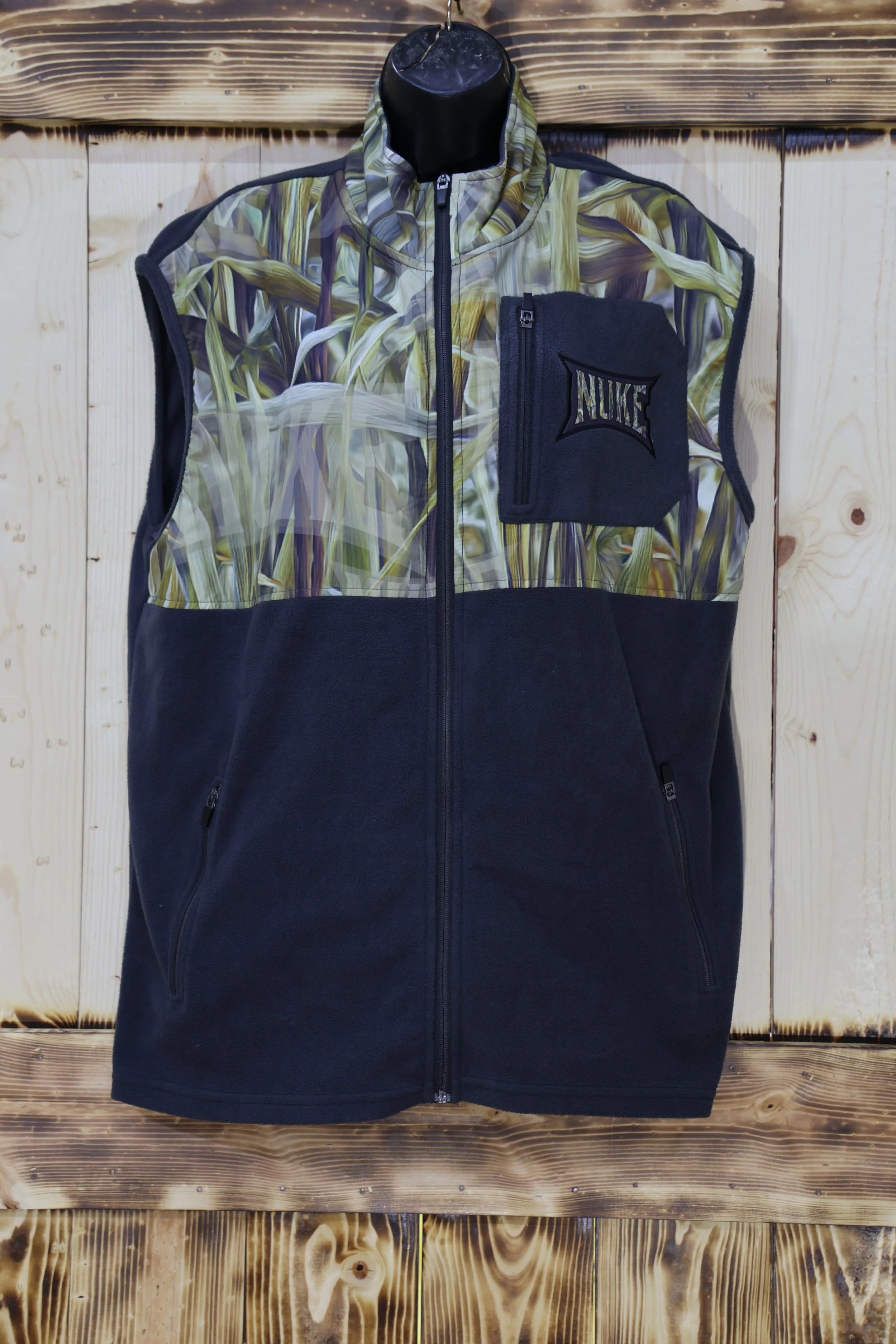 Customizable Fleece Vest with Windproof Chest