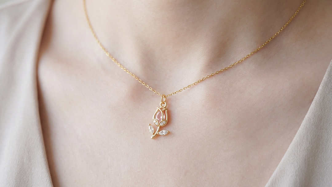 this_very_small_pink_tulip_necklace_on.png
