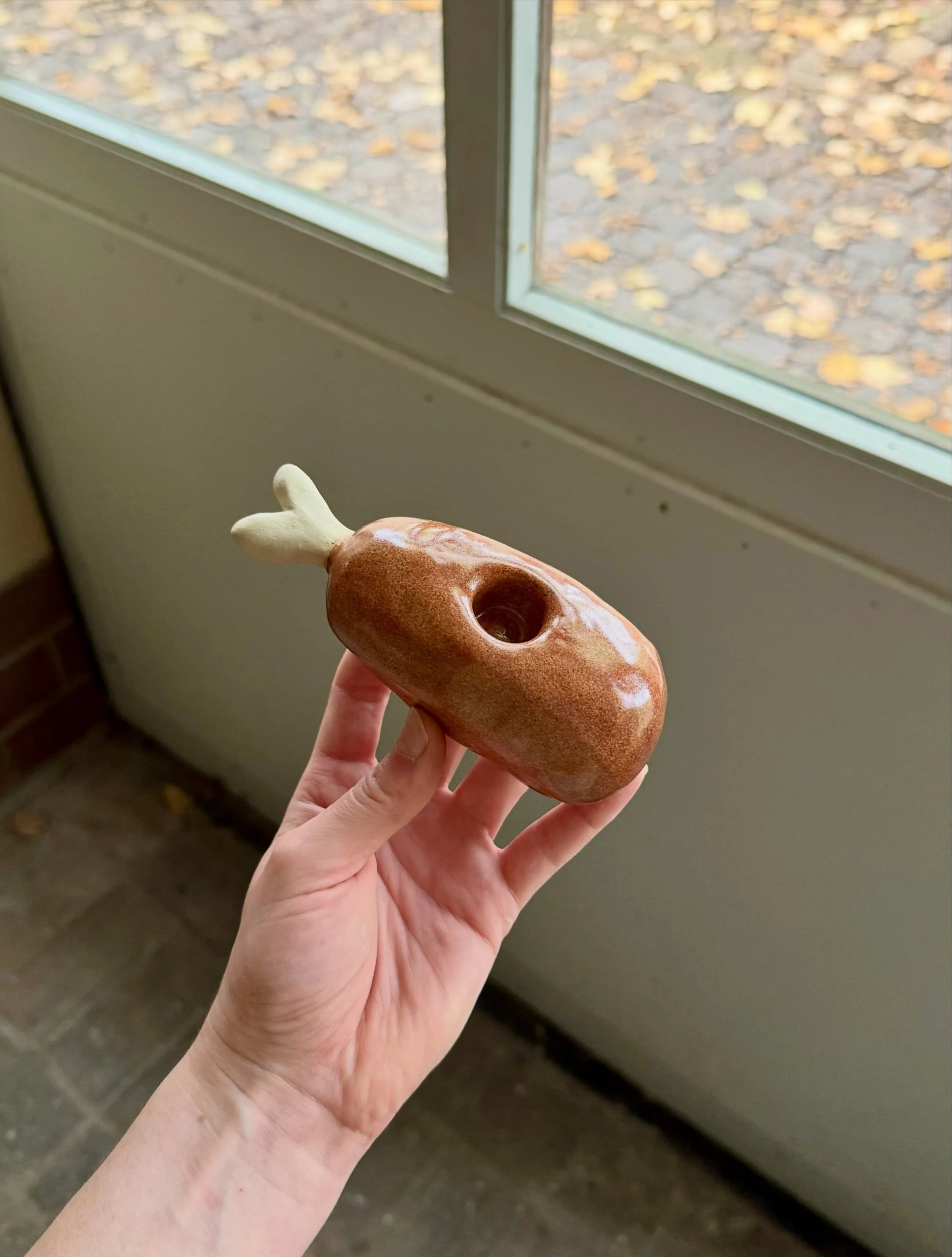 this little ~chicken wing~ is going to be part of the online shop update on 15th of november 🐔🐔🐔 a little more than two weeks to go until christmas season is officially kicking off for me. this year is going to be a whirlwind so i am taking a litt