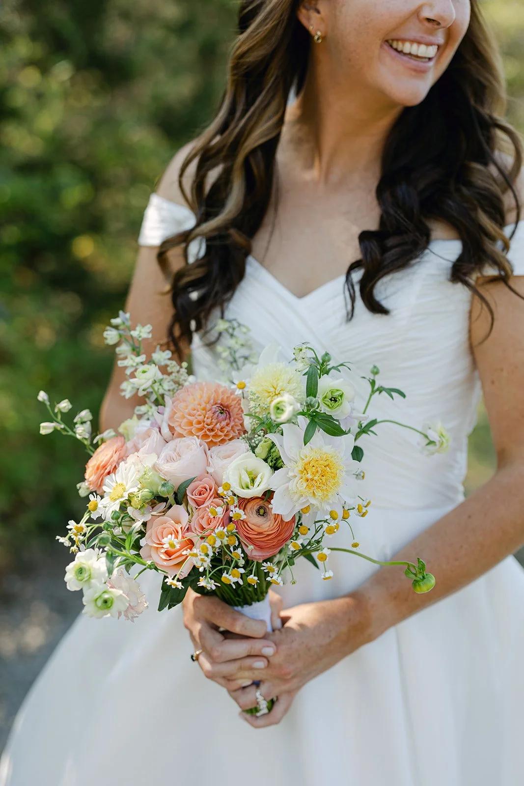FirstLook_CatherineWes_CapeCodPrivateHomeWedding_SamBrooksPhotos-69.jpg