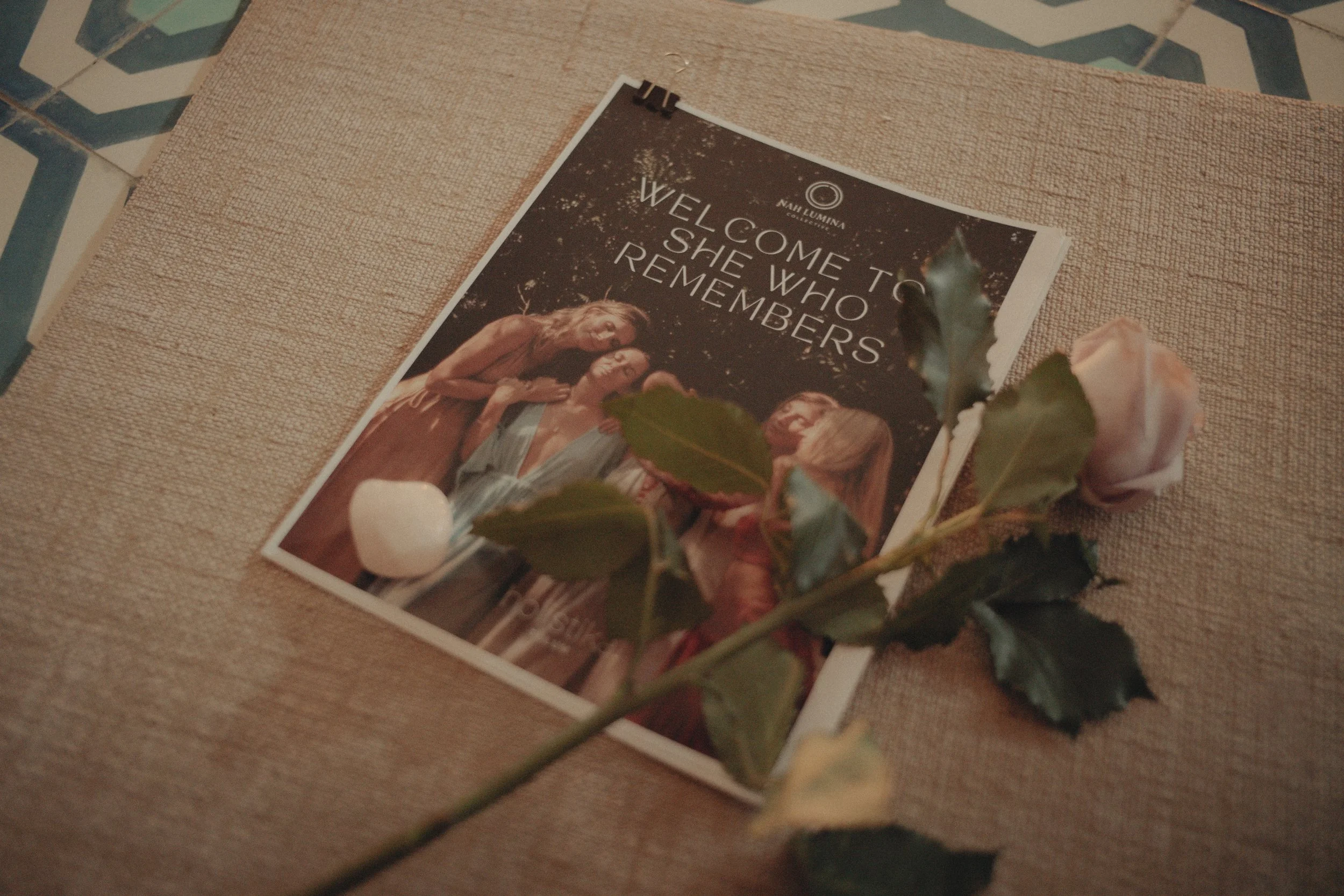 ANNÁ_SHEWHOREMEMBERS_DAY1-12 (1).jpg