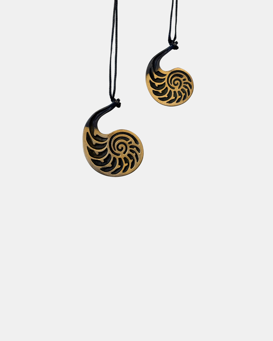 Hanging Bronze Nautilus Sculpture2.png