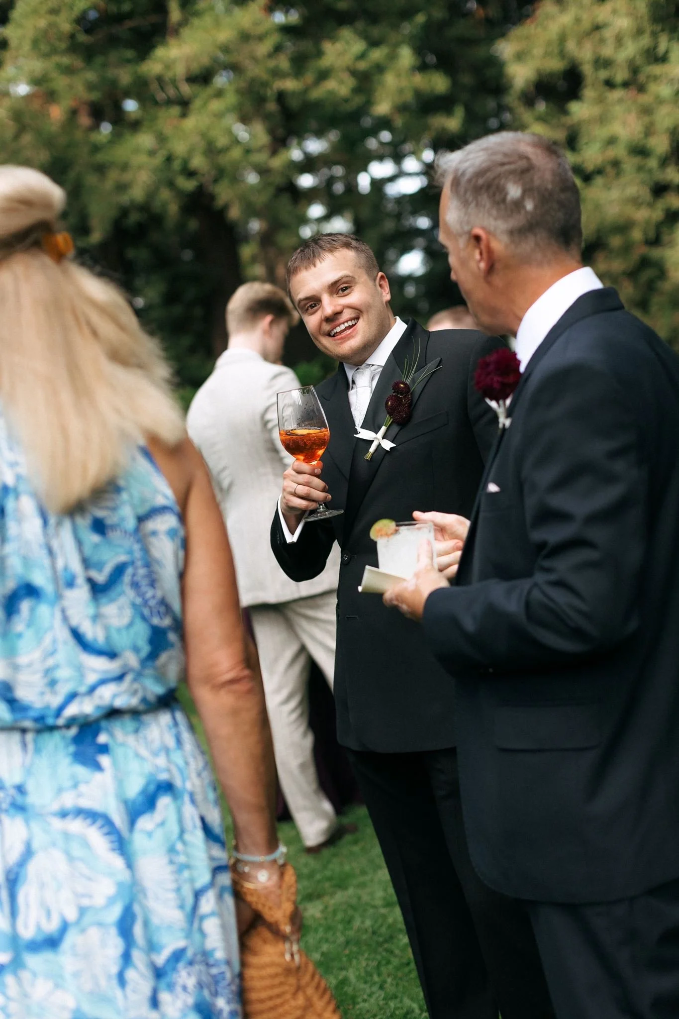 jessica-and-sam-wedding-preview-135.jpg