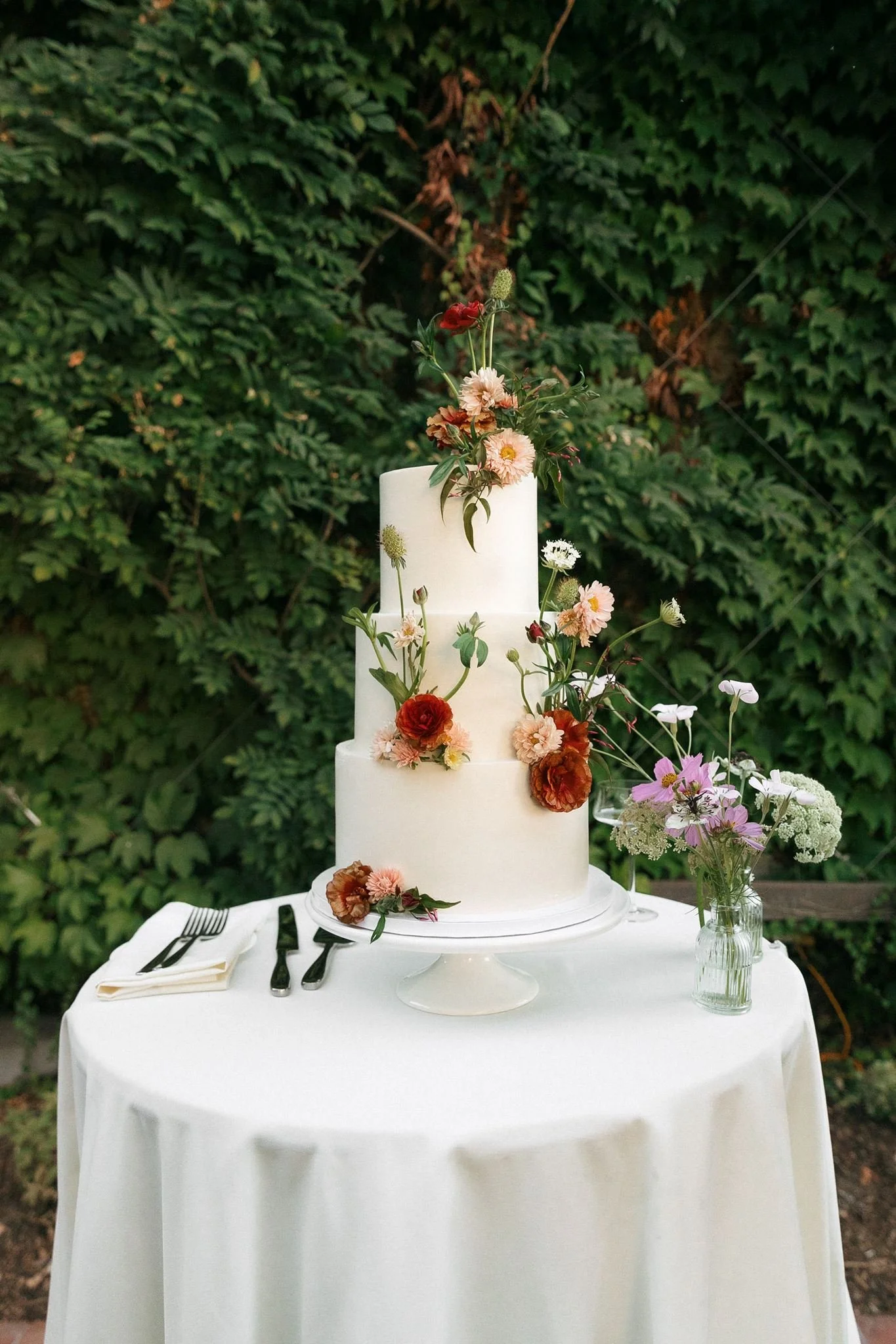 jessica-and-sam-wedding-preview-174.jpg