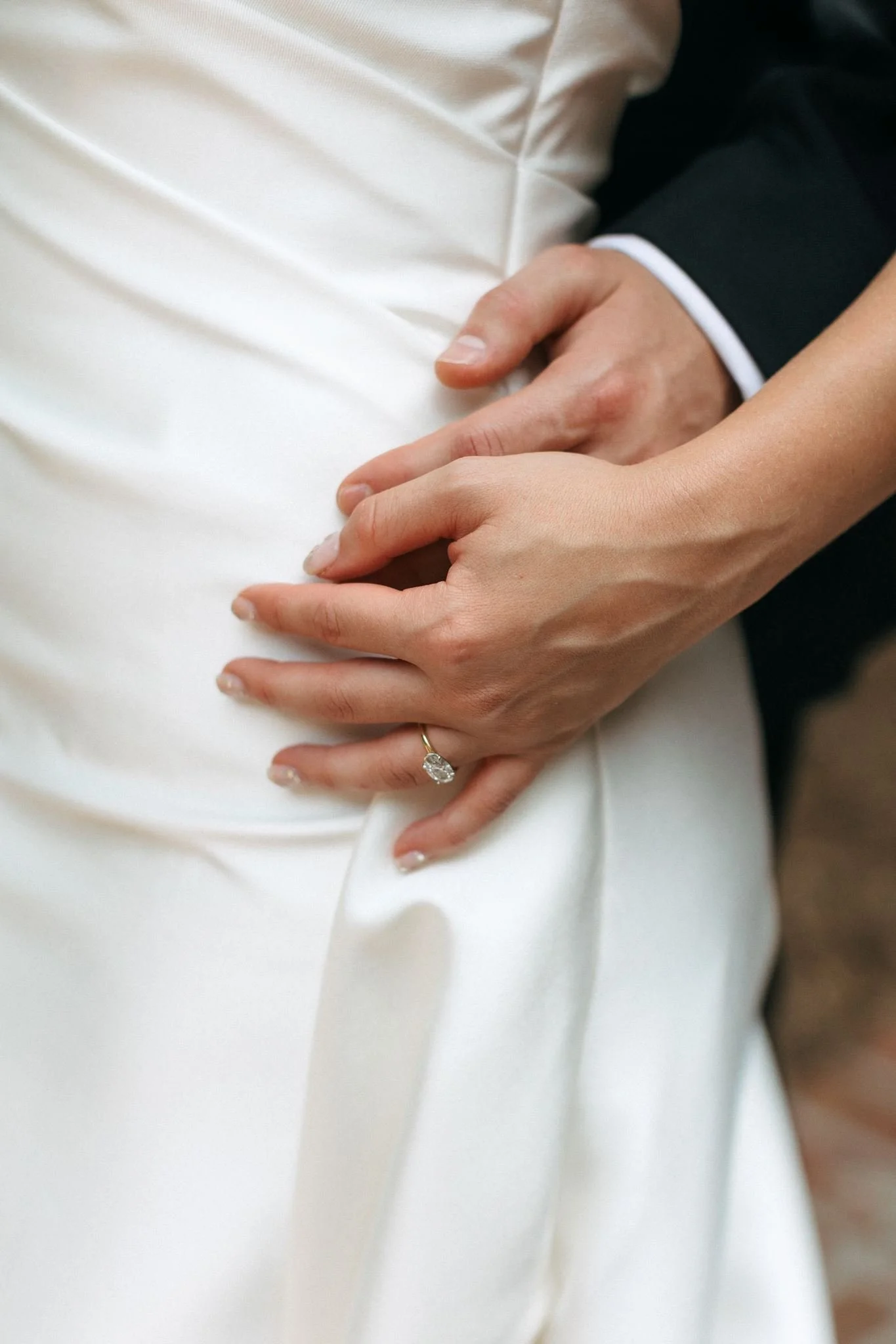 jessica-and-sam-wedding-preview-64.jpg