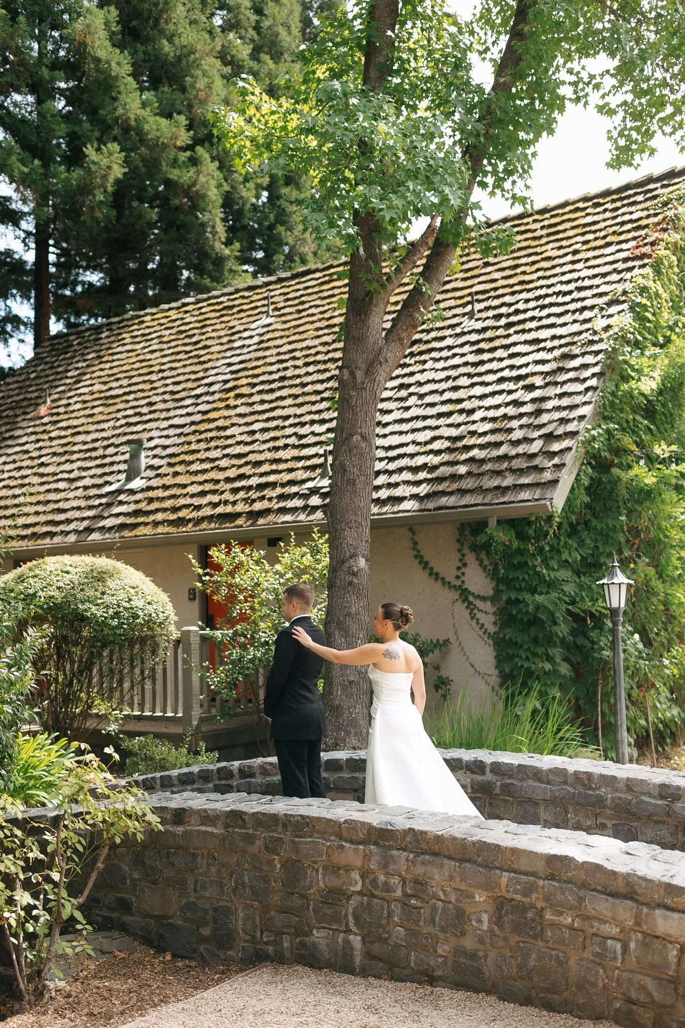 jessica-and-sam-wedding-preview-54.jpg