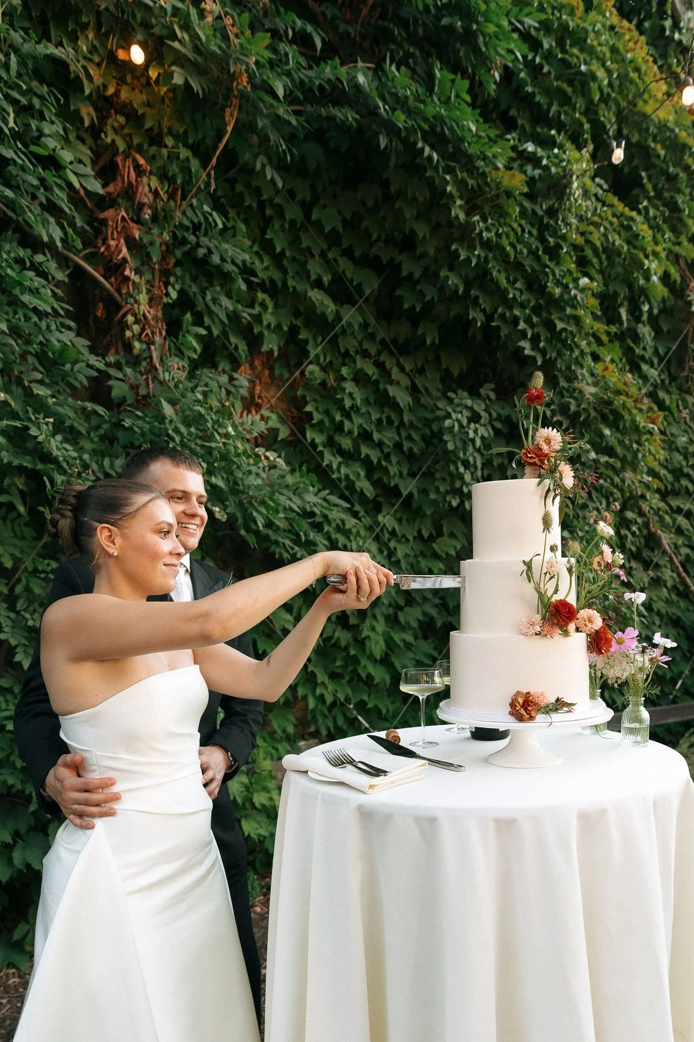 jessica-and-sam-wedding-preview-176.jpg
