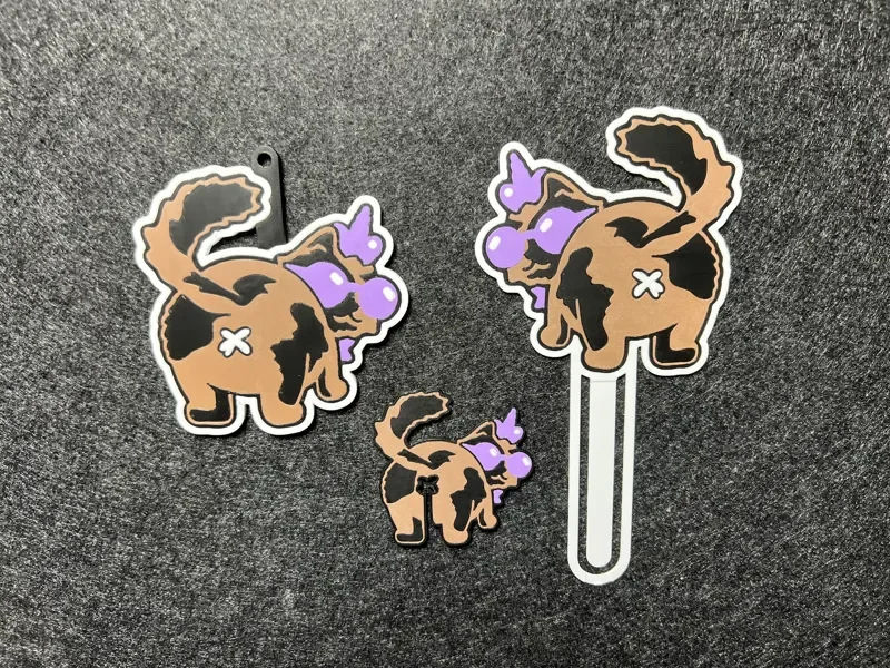 3d file (donut holes ornament, bookmark and bagclip) from u/undeadriot3d