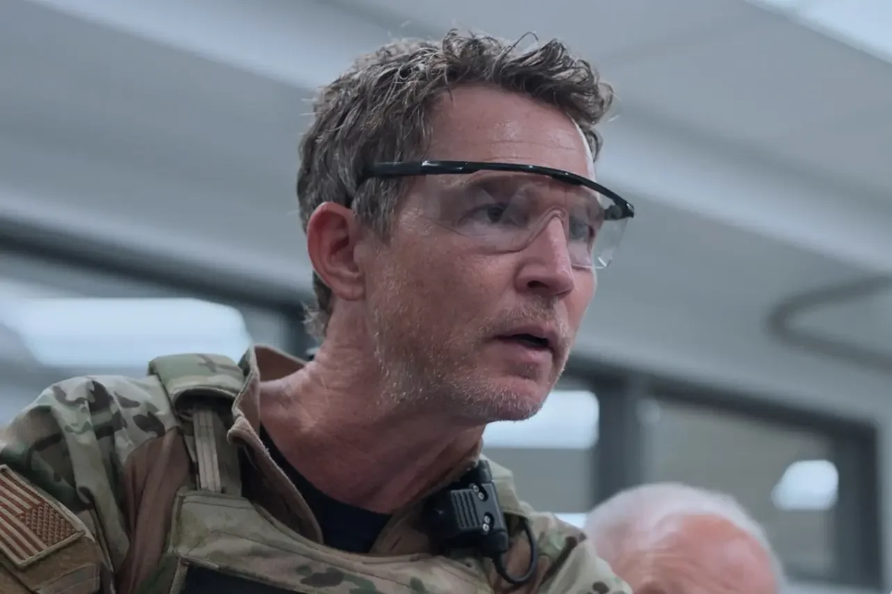 Shawn Hatosy Teases Dr. Abbot’s Dramatic Season 2 Episode 7 Return: “He’s on a SWAT Team