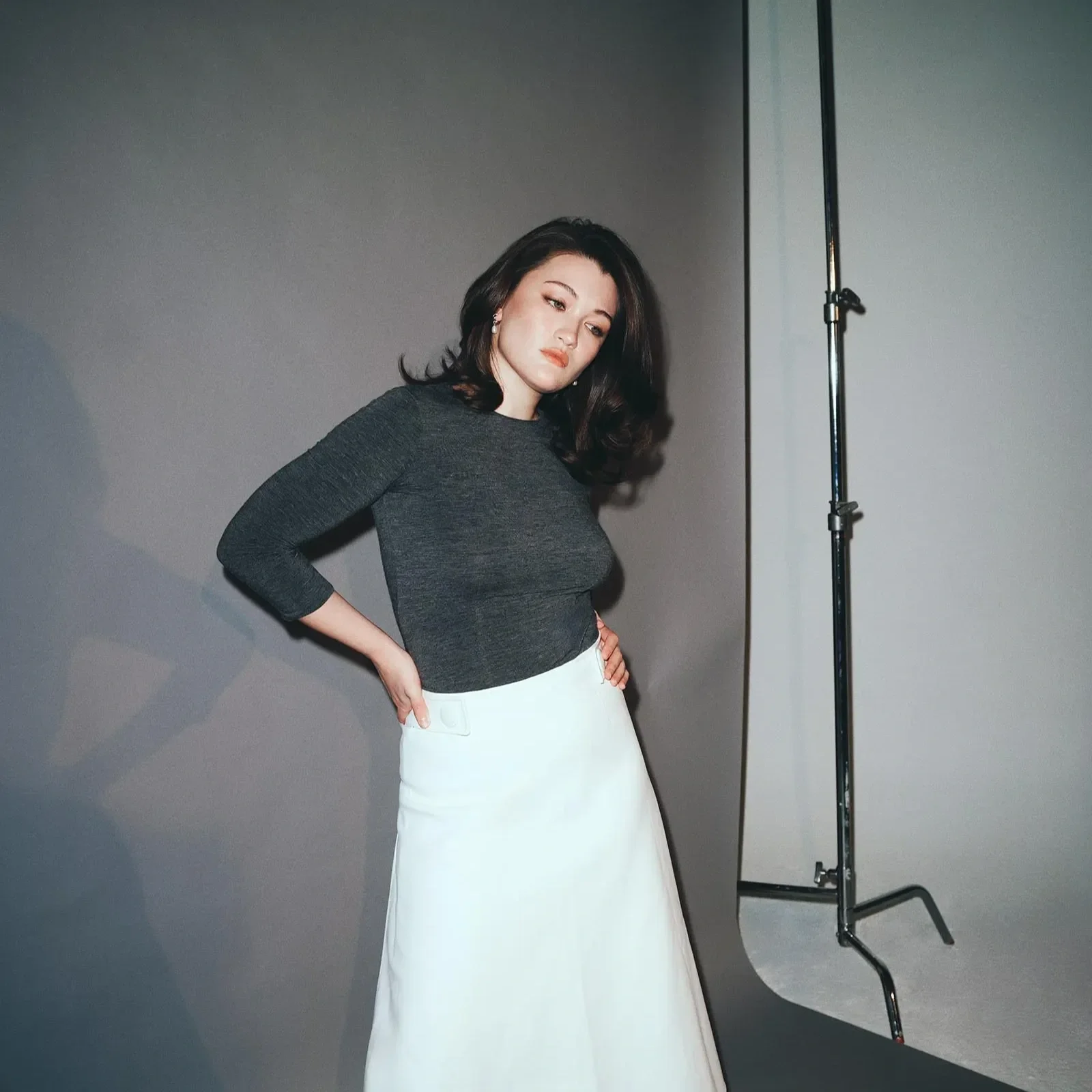 Isa Briones on Prosthetics, Performing with Her Father, and Filipino Presence on The Pitt