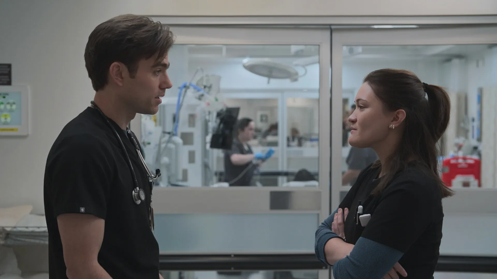 The Pitt’s Patrick Ball and Isa Briones Discuss Langdon and Santos’s Long-Awaited Confrontation