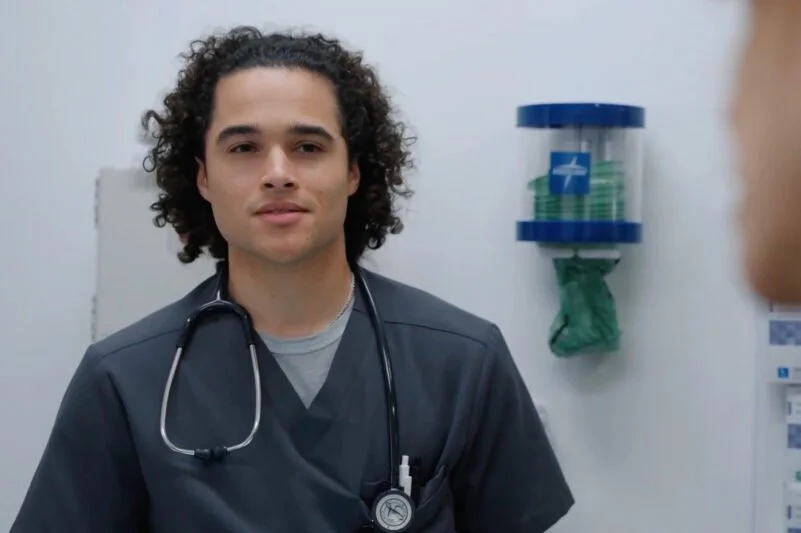 Why Mateo's Change To Night Shift Is Important For The Pitt Season 2 Explained By Jalen Thomas Brooks