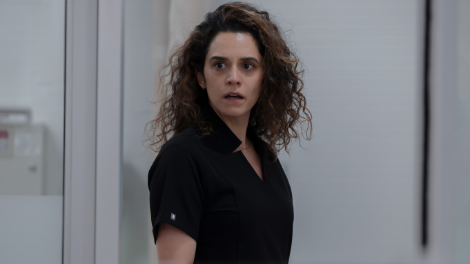 Sepideh Moafi Reveals Why Dr. Al-Hashimi Confided in Dr. Robby About Her Health — and His Surprising Response