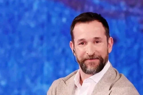 Noah Wyle &amp; Katherine LaNasa To Help Celebrate Writers Guild Foundation’s 60th Anniversary With ‘Star Trek’ Table Read