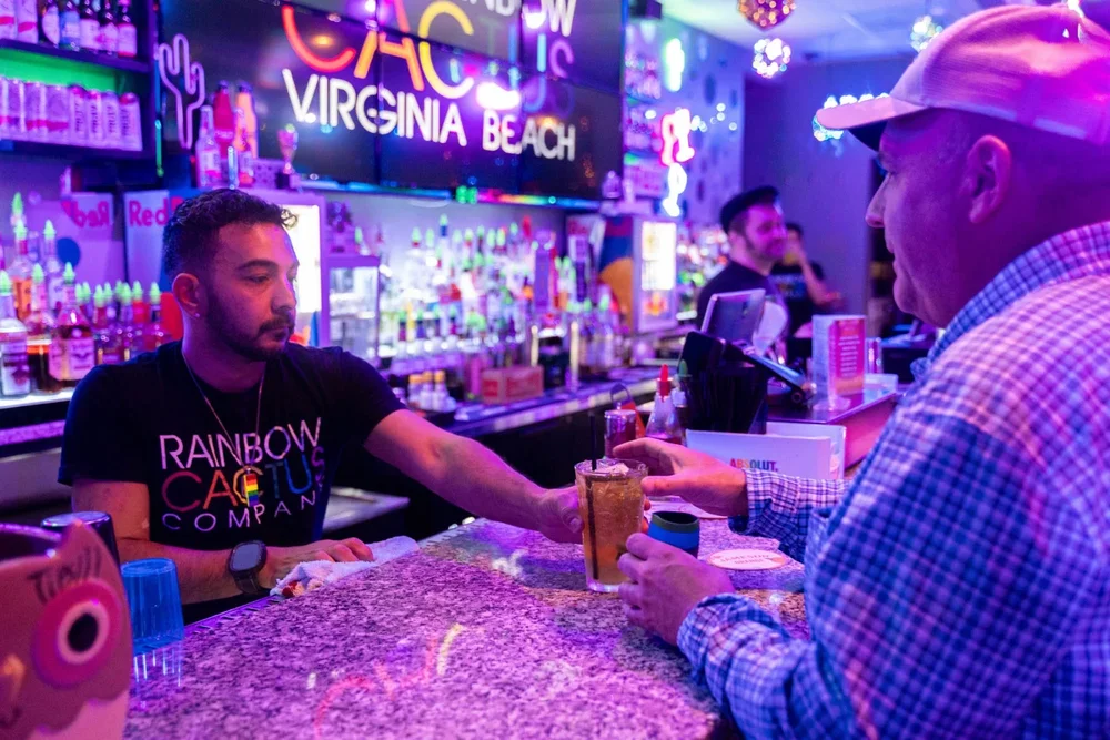 Bar photo 3