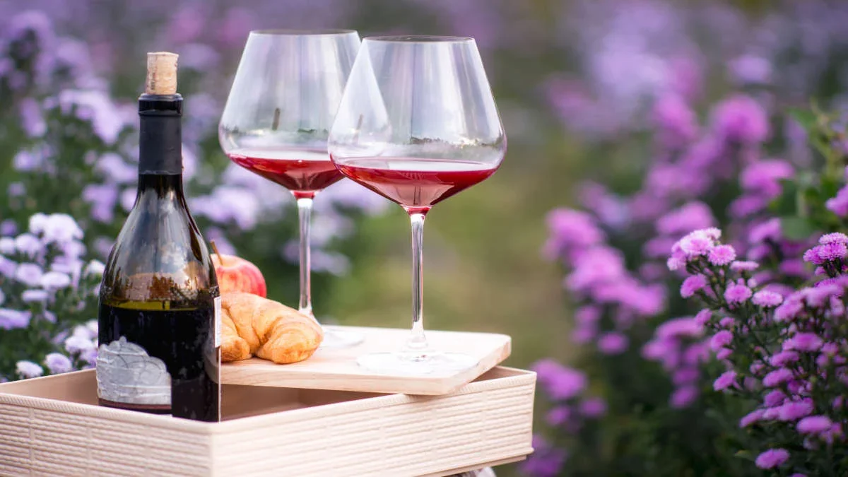 Wine? Garden? Pop-Up? – Original Farmers Market