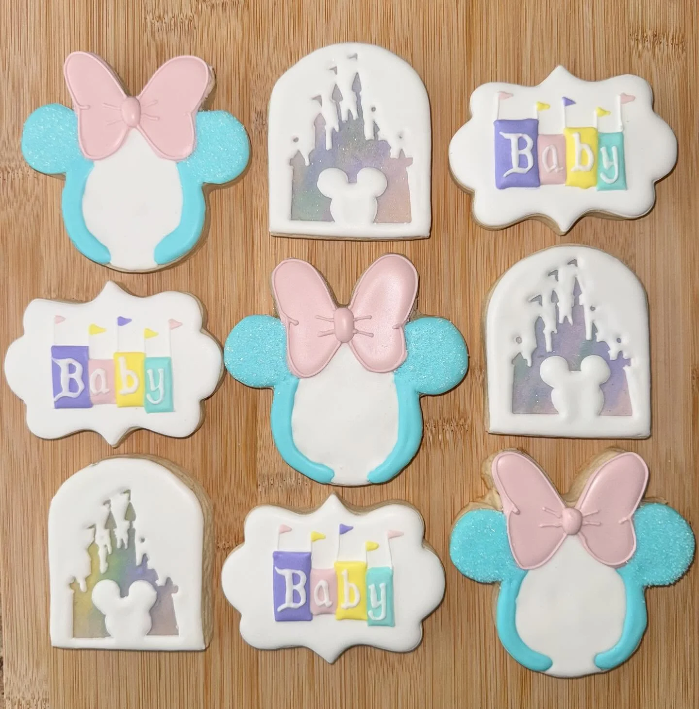 A magical Disney baby shower ✨ 

#disney #disneycookies #babyshower #babyshowercookies #minnieearscookie #minnieears #babyland #bayarea #bayareabakery
