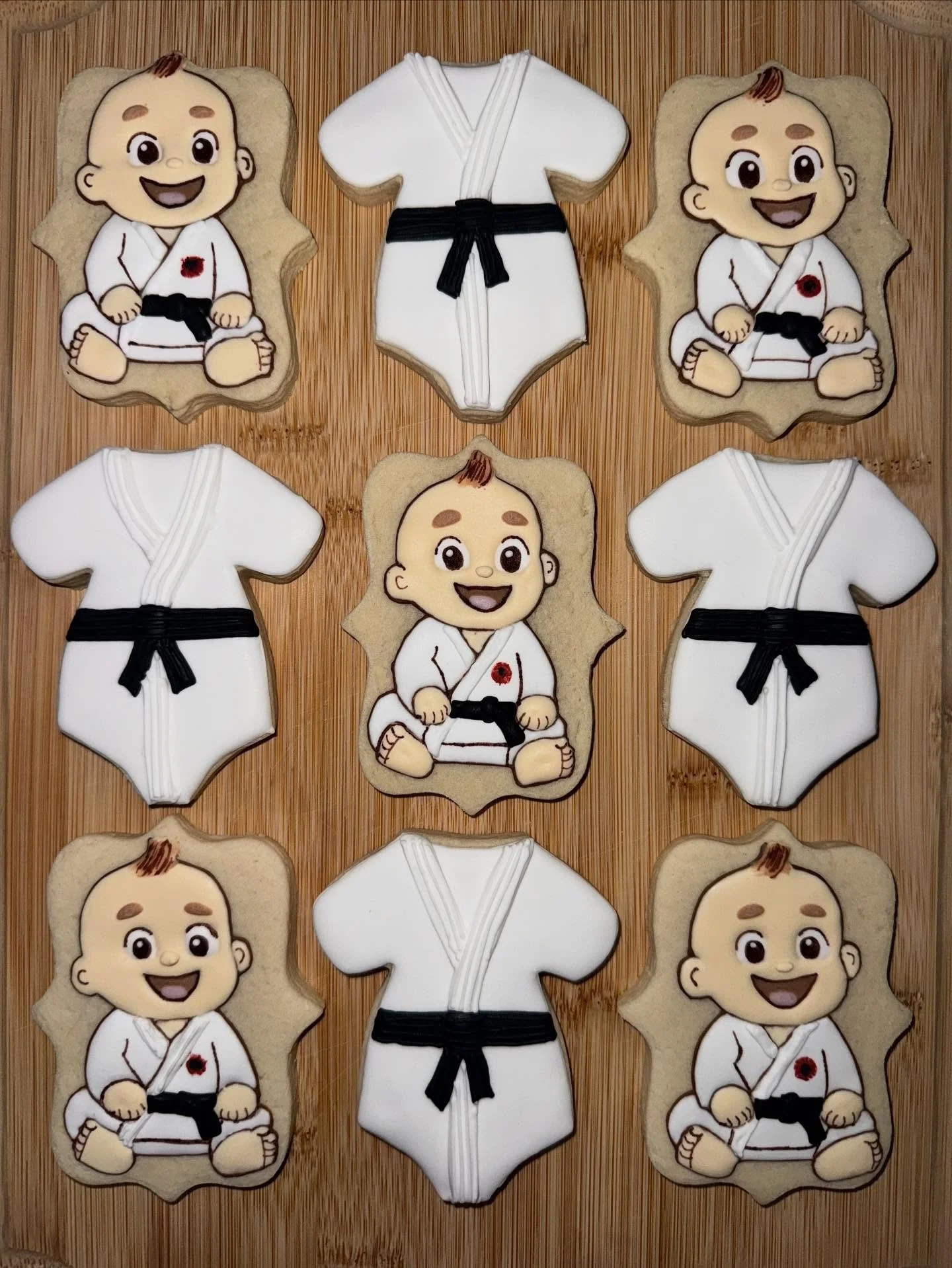 Judo baby cookies🥋👶🏻 ✨ 

#judo #judobaby #customcookies #judocookies #babyshower #babyshowercookies #bayarea #bayareabakery