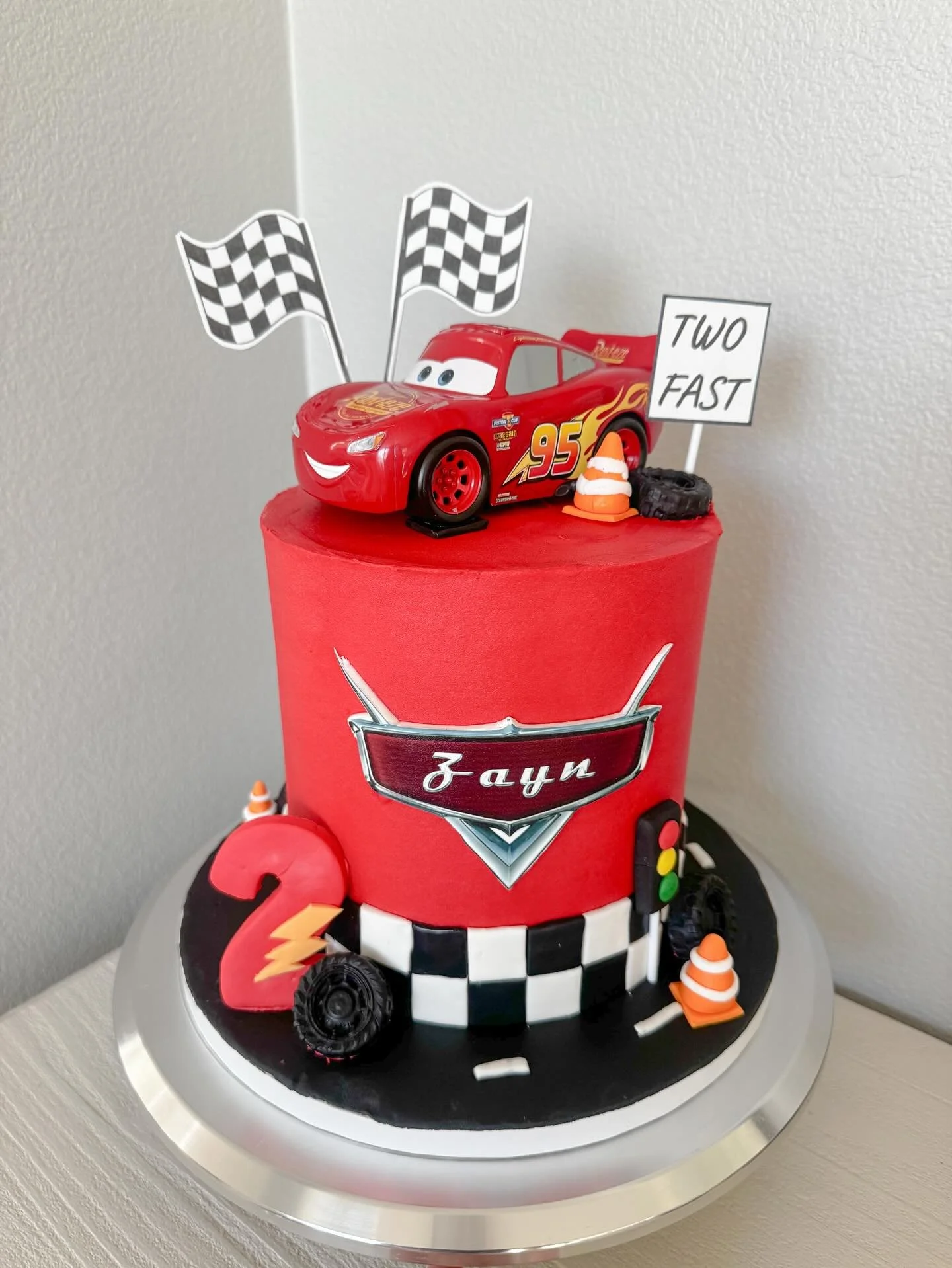 Cars themed cake with Lightning McQueen 🏎️ 

#carstheme #carsbirthday #lightningmcqueen #twofast #lightningmcqueencake #customcake #carscake #birthdaycake #bayarea #bayareabakery