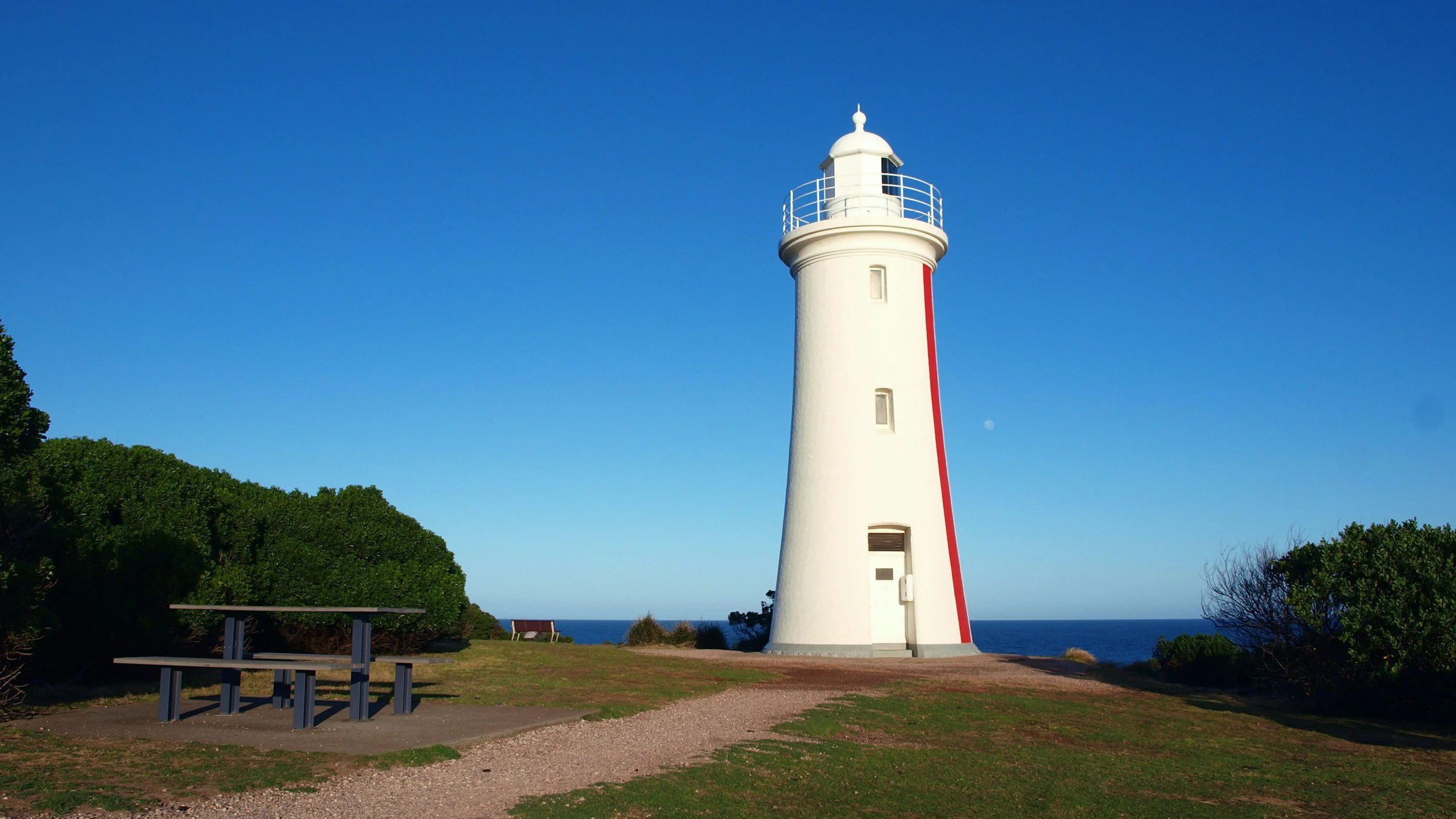 Who is the best Vegan Naturopath in Devonport?