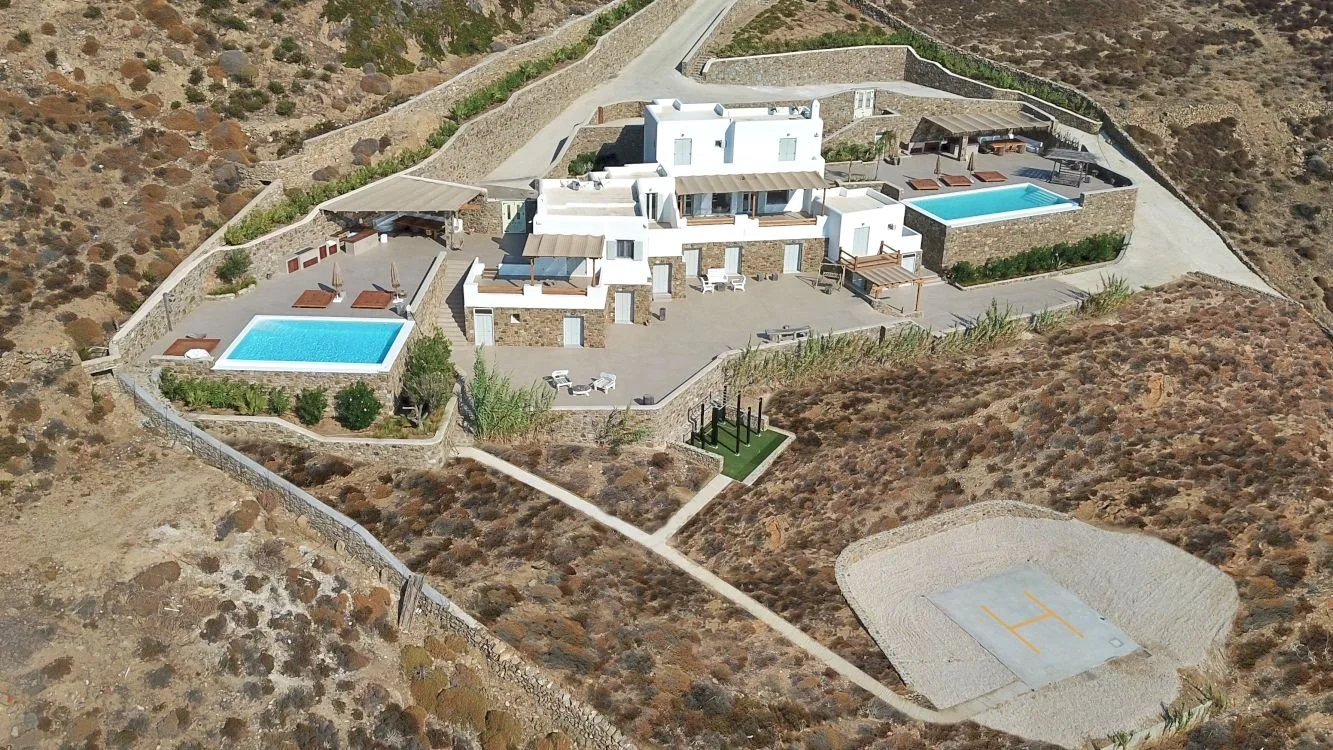 Halu-Estate-Mykonos-Vilotel-Luxury-Villas-13.jpg