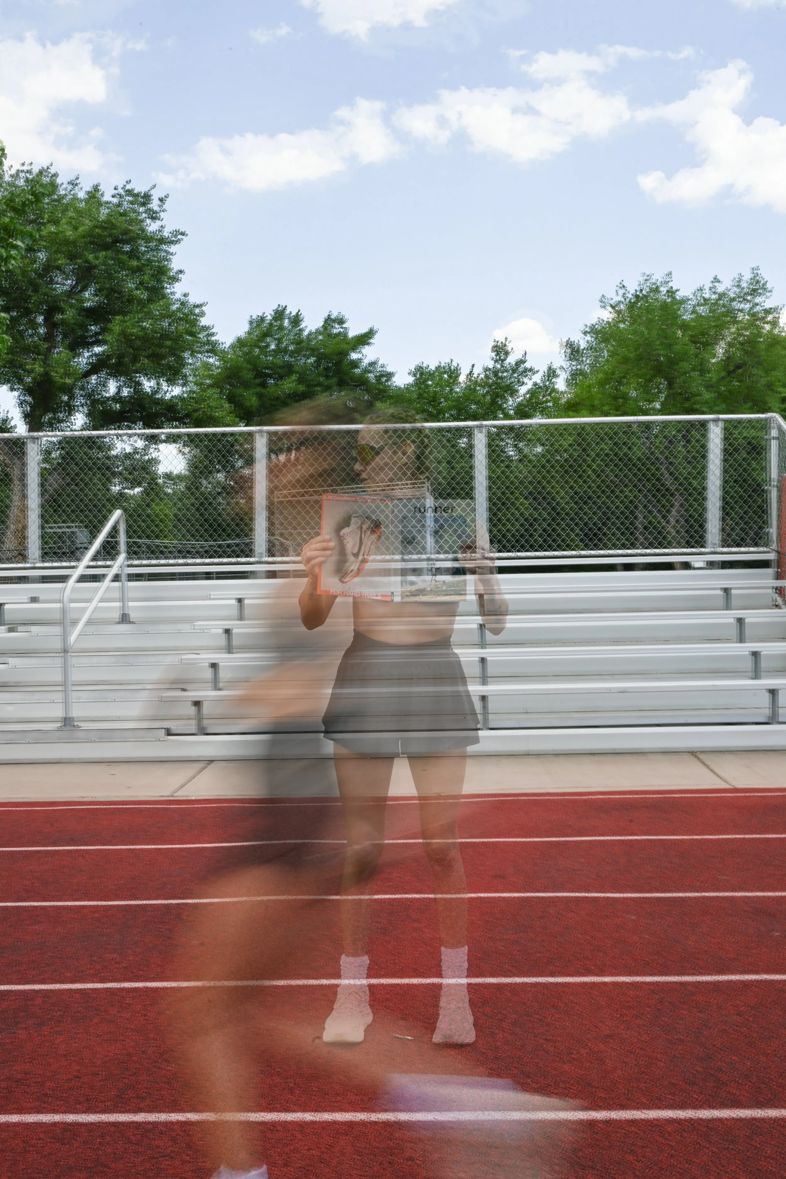 Runher Track Motion_3.jpg