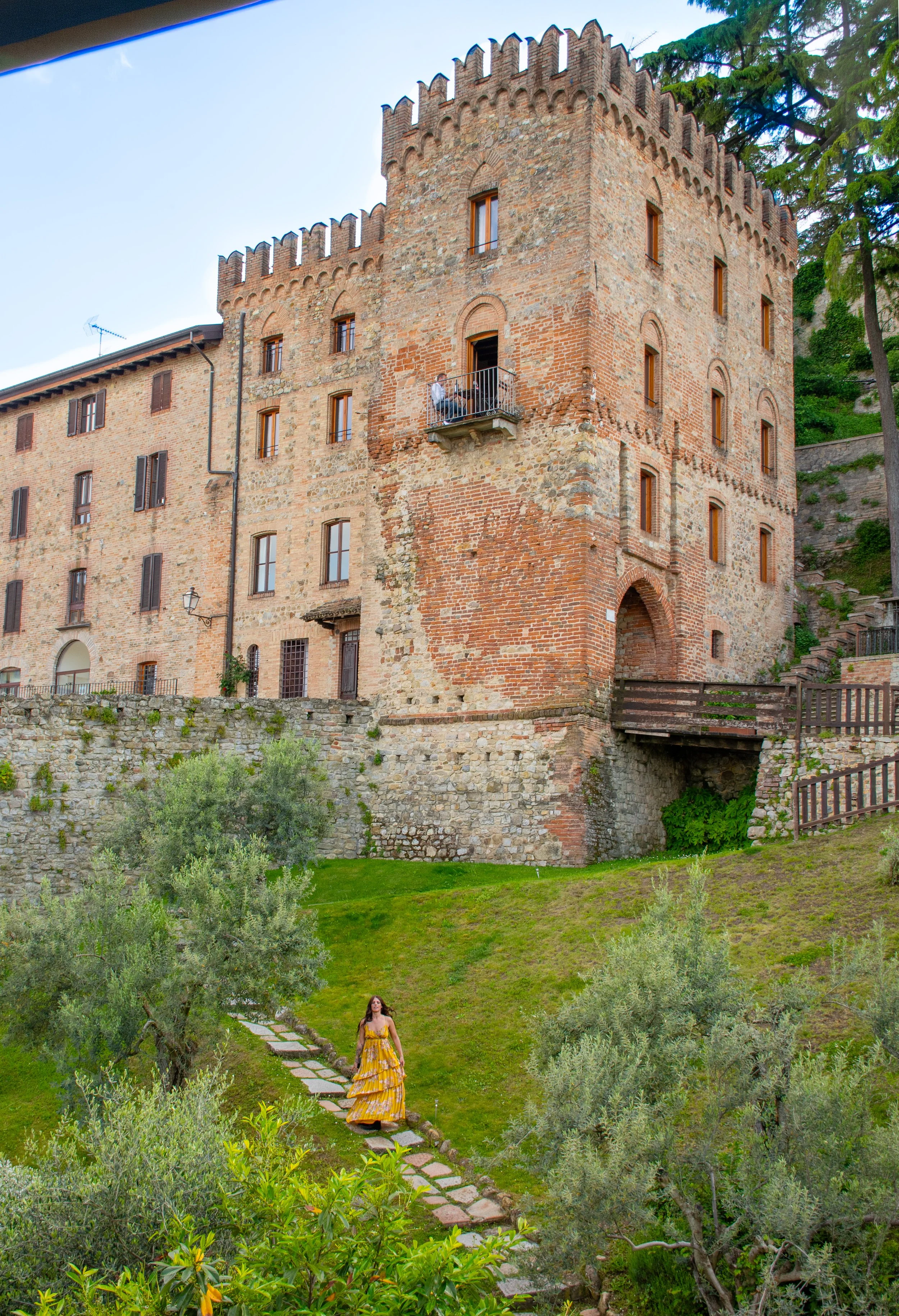 italy castle tabiano.jpg