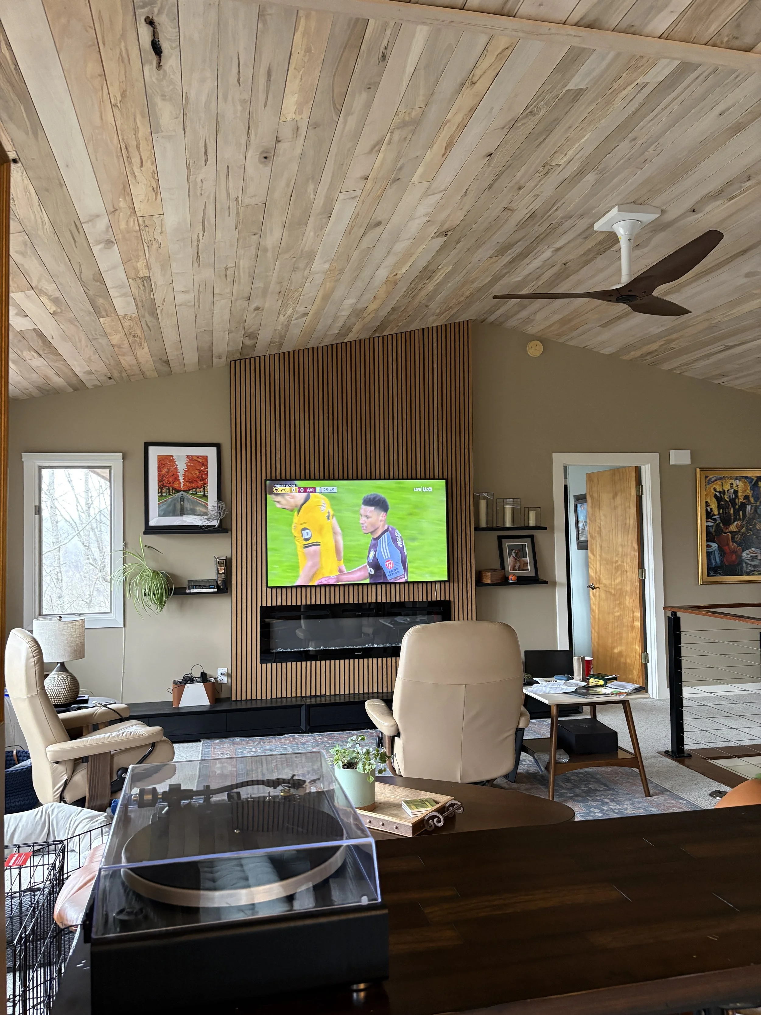 Conestee Maple Ceiling