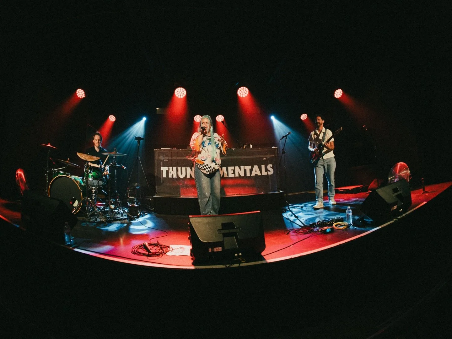 It&rsquo;s go time (showtime) once again!

Kicking the year of music off alongside our boiiiiiis @dogact.tsv @we.are.mire and @noclueqld for a funky lil freshly squeezed at @otherwise.bar 

Fri 23 Jan, doors at 8 ✨ 1 like = 1 hype 

Deadly pic by @fk