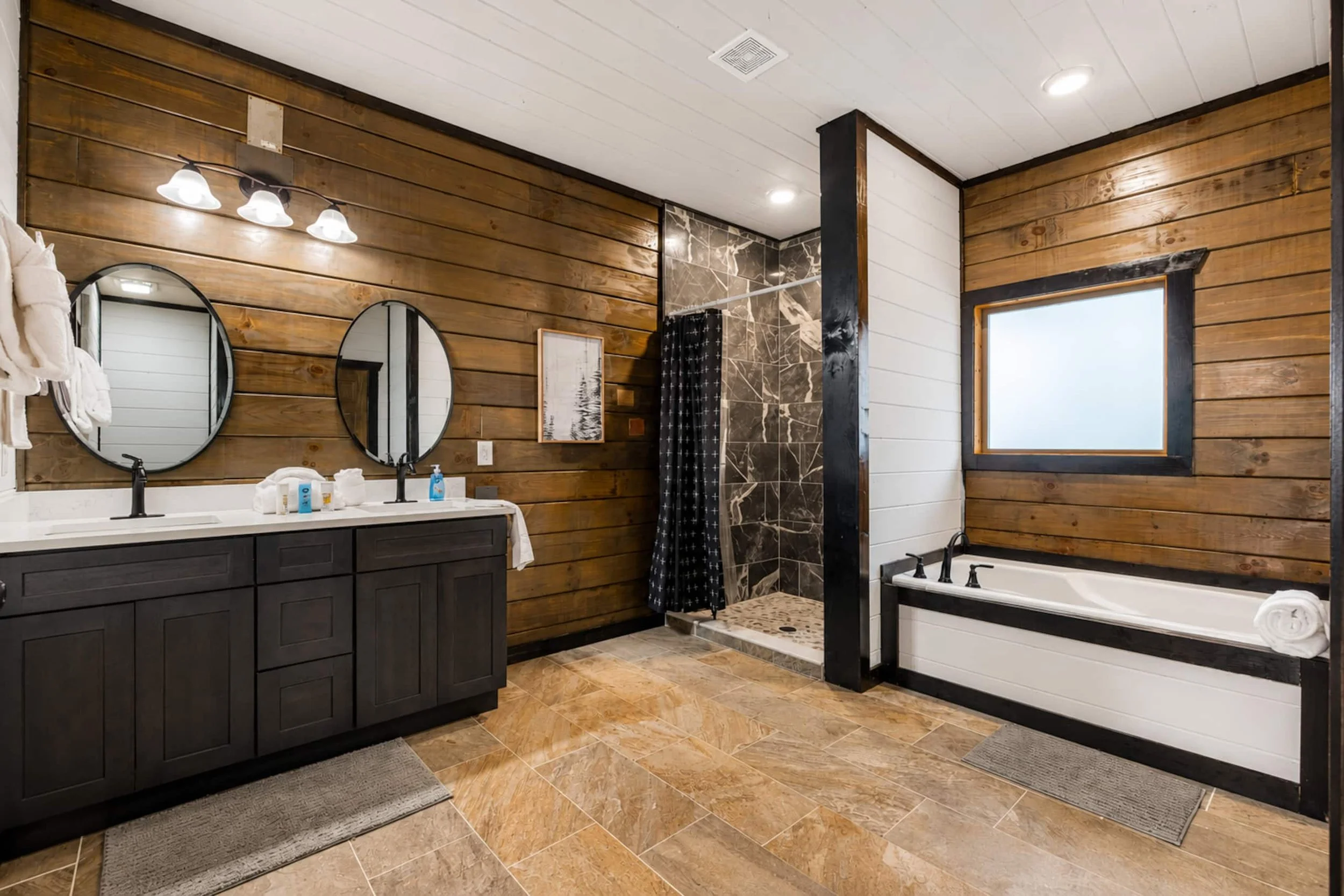 Bathrooms Bearfoot Haven