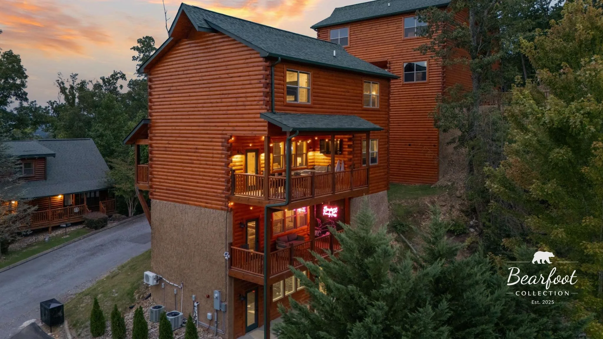 Modern Cabin close to Dollywood