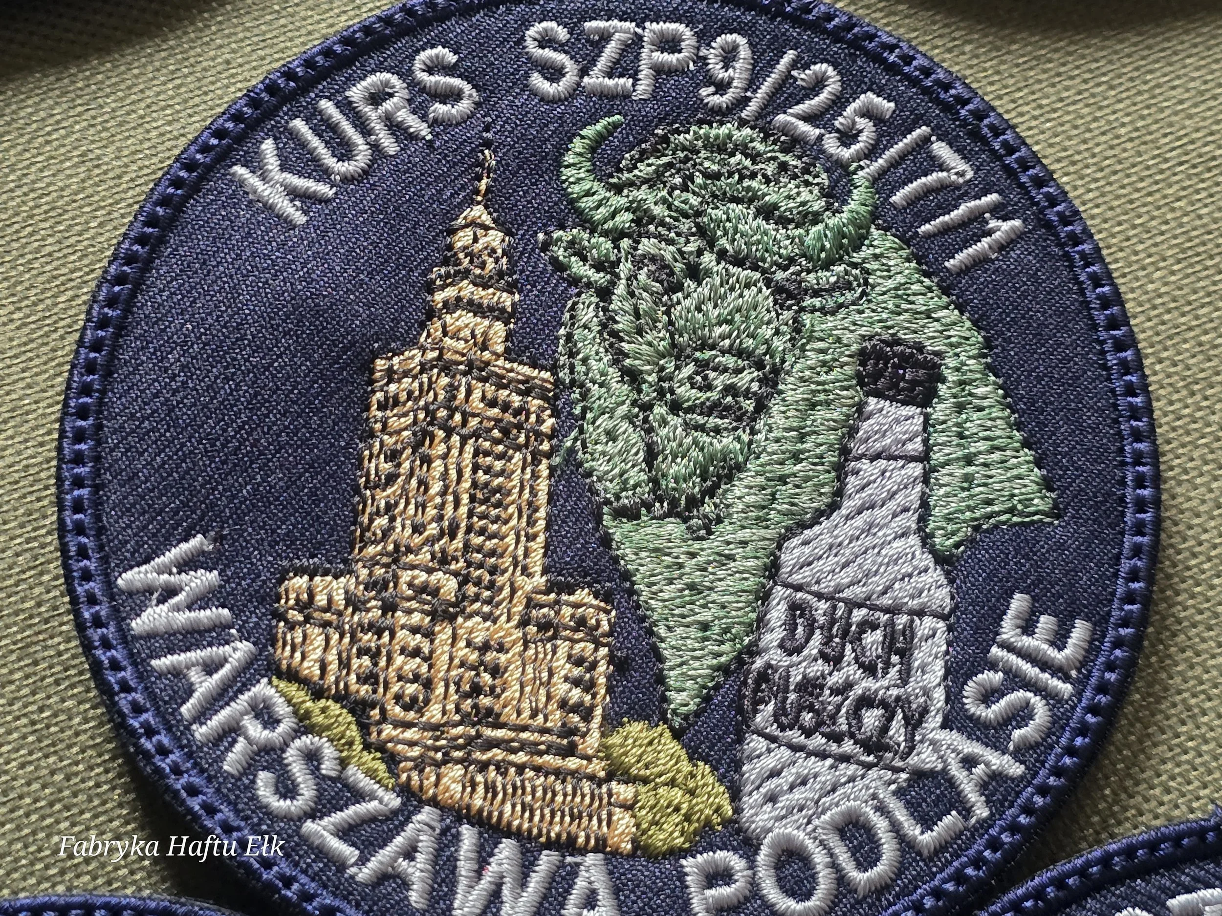 Haftowana naszywka policyjna KURS SZP 9/25 Warszawa Podlasie – Fabryka Haftu Ełk