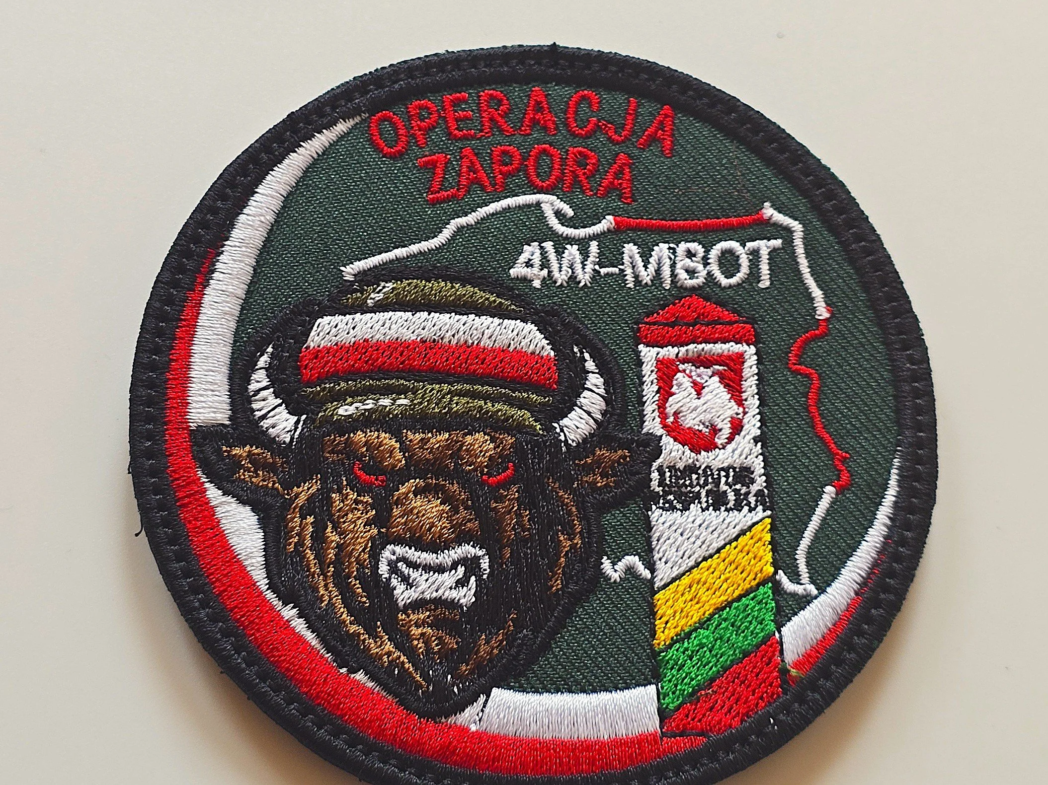 Haftowana naszywka WOT Operacja Zapora 4W-MBOT – Fabryka Haftu Ełk