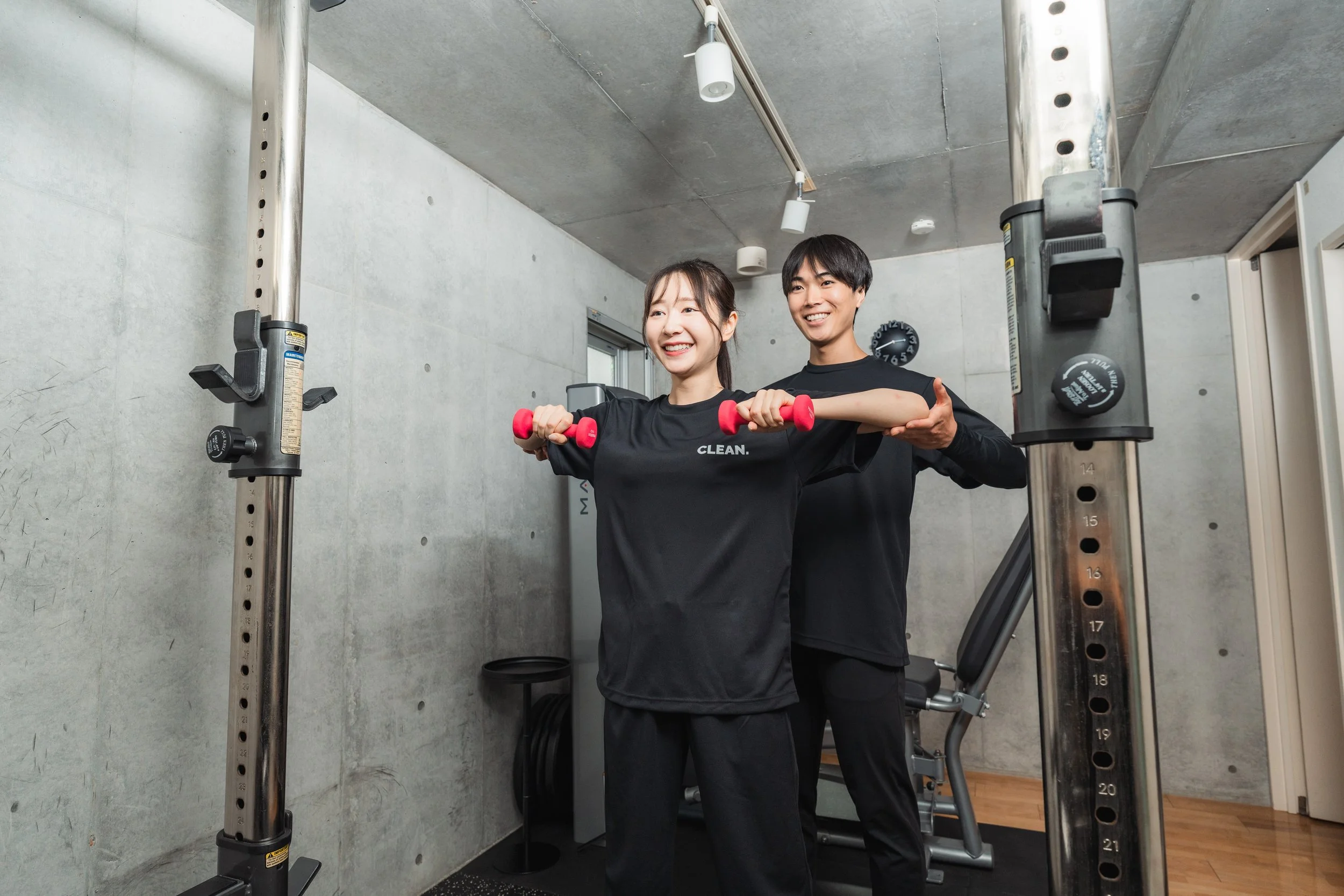 女性こそ肩のトレーニングを！