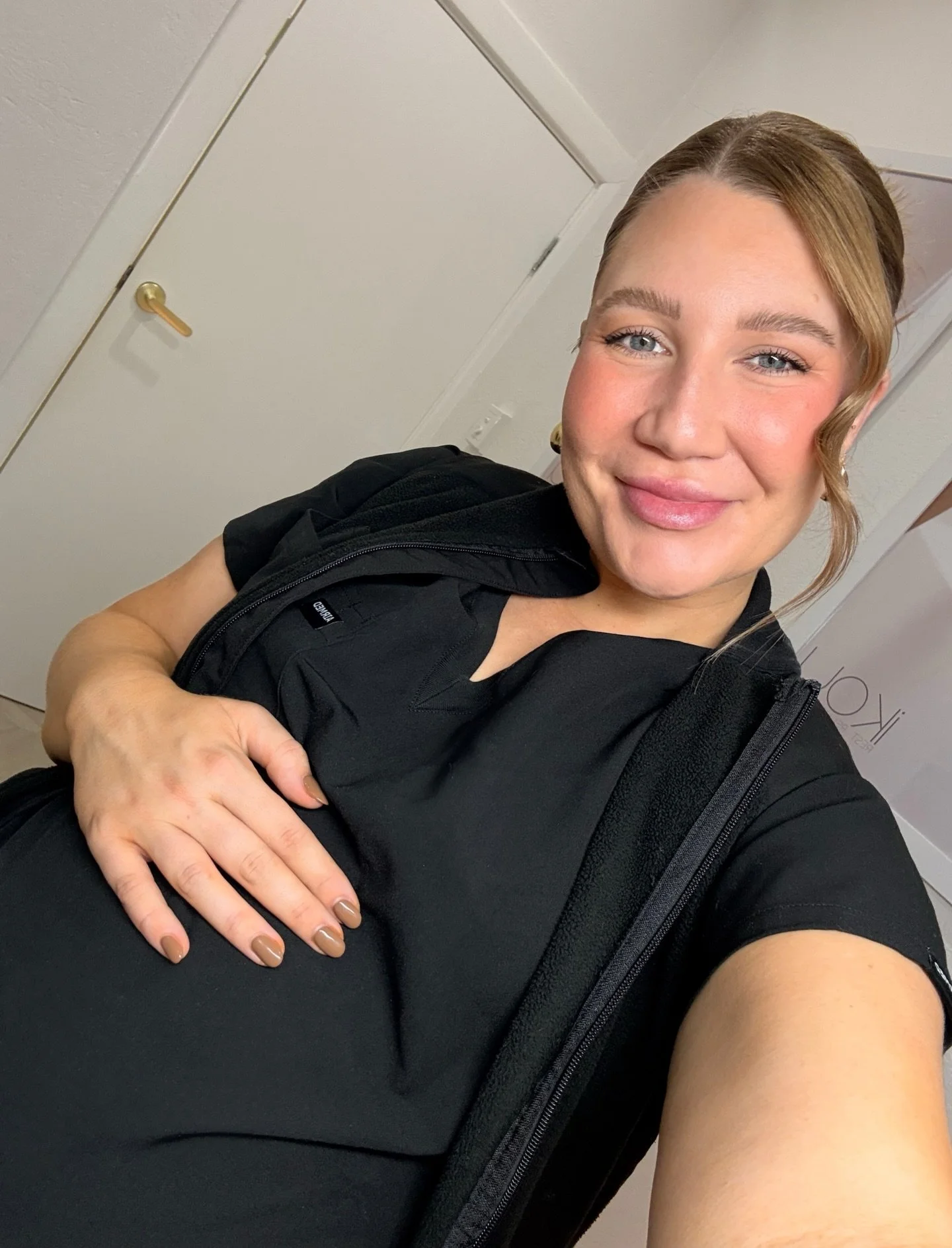 Today was my last day in clinic for a little while as I head off on maternity leave and wow, what a busy day 🫶🏼🤍

So bittersweet, but I&rsquo;m so incredibly grateful for all of my wonderful patients and the friendships I&rsquo;ve been lucky to bu