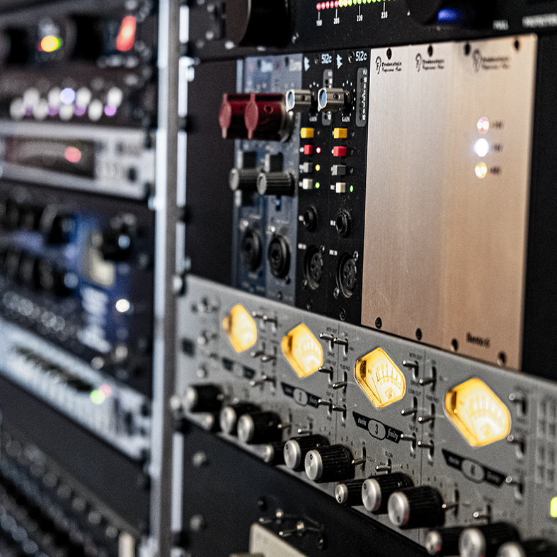 preamp rack.png