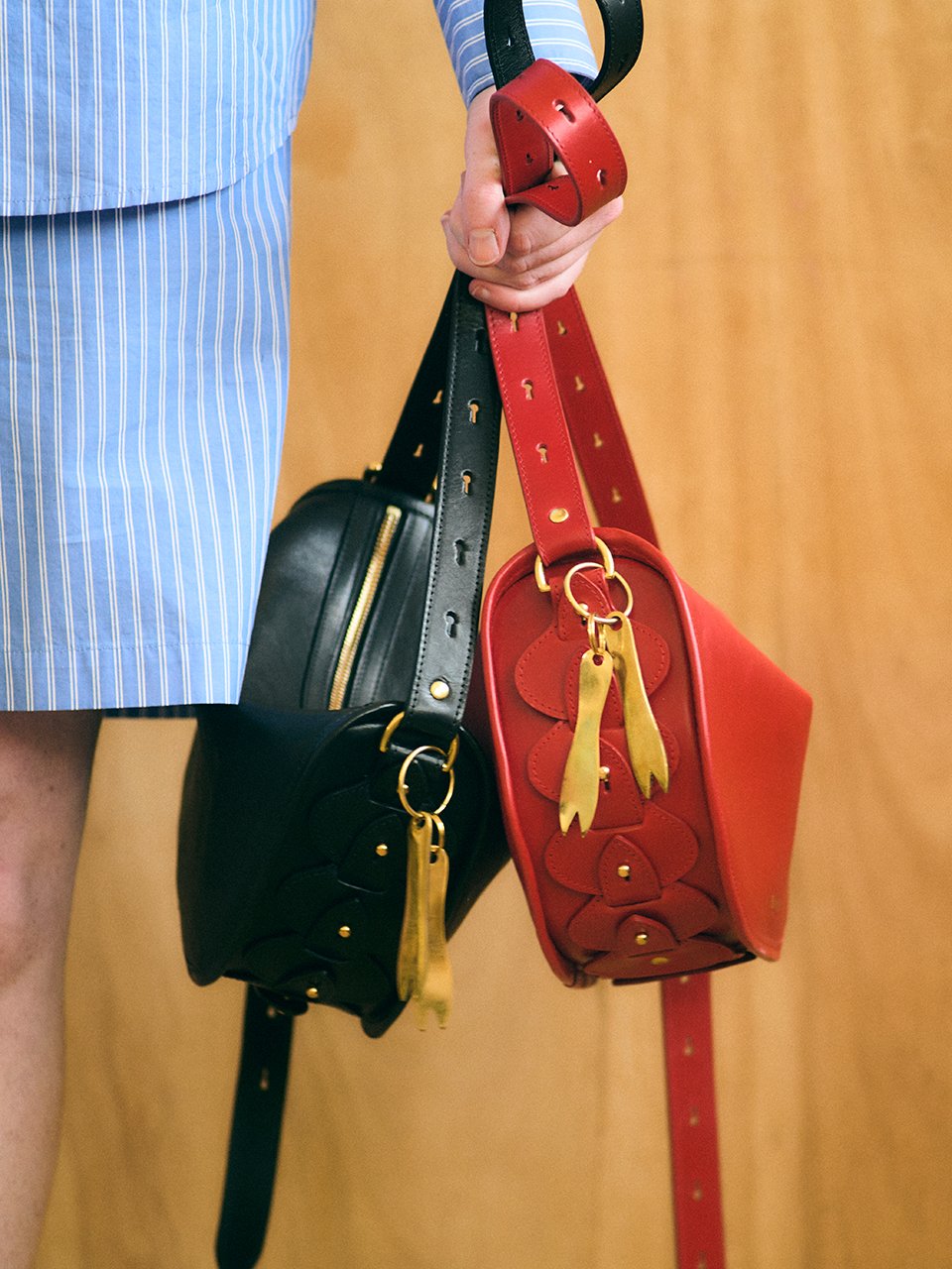 MAGGIE CROSSBODY  RED 06.jpg