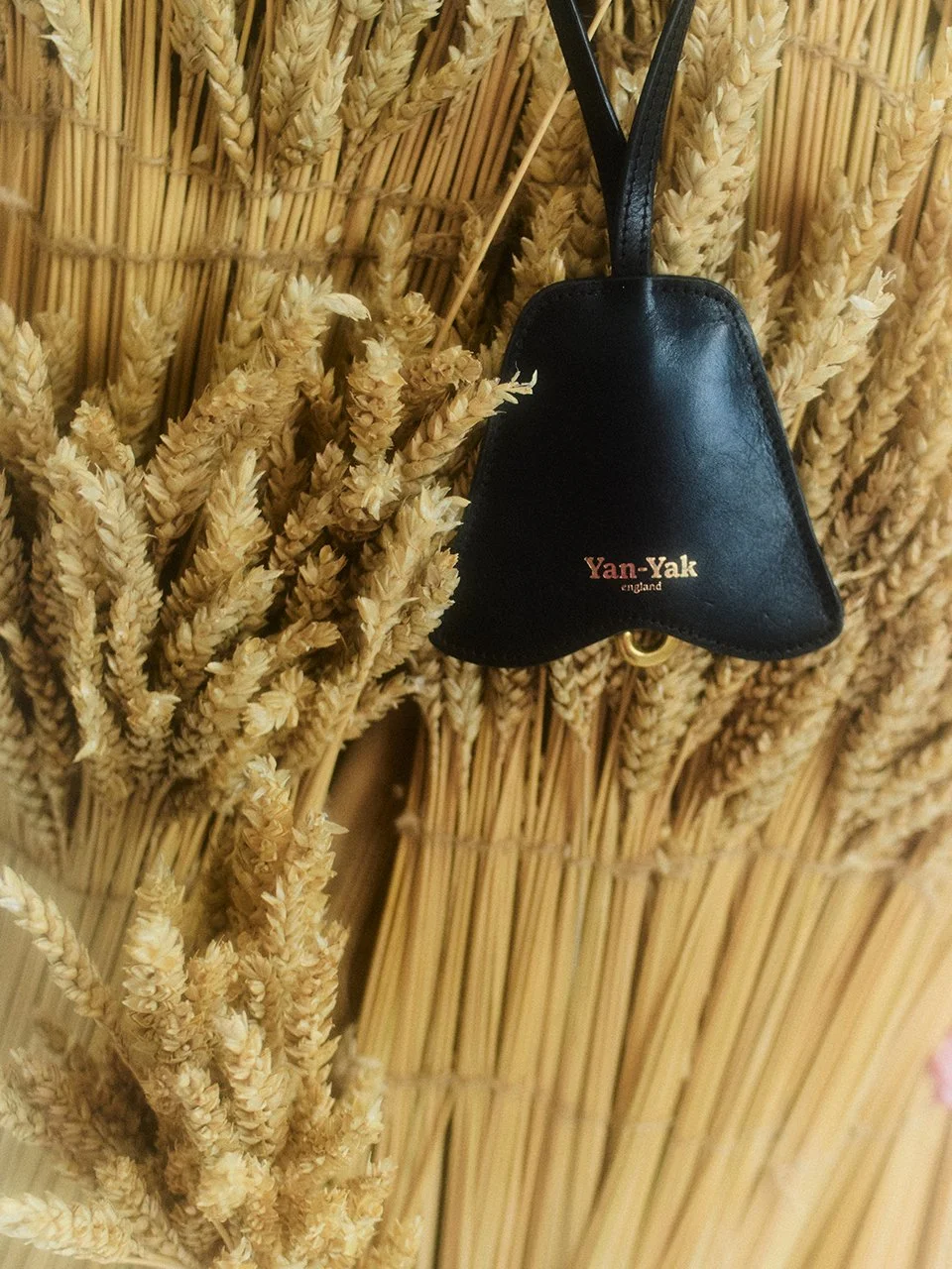 MARTIN CHUNKY KEY FOB — Black