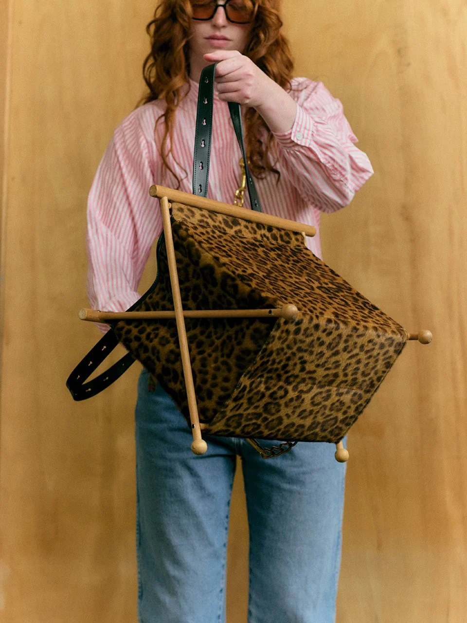 MUNDY – TOTE LEOPARD HAIR CALF:BLACK 03.jpg