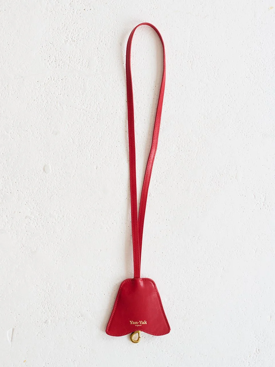 MARTIN KEY FOB RED 01.jpg