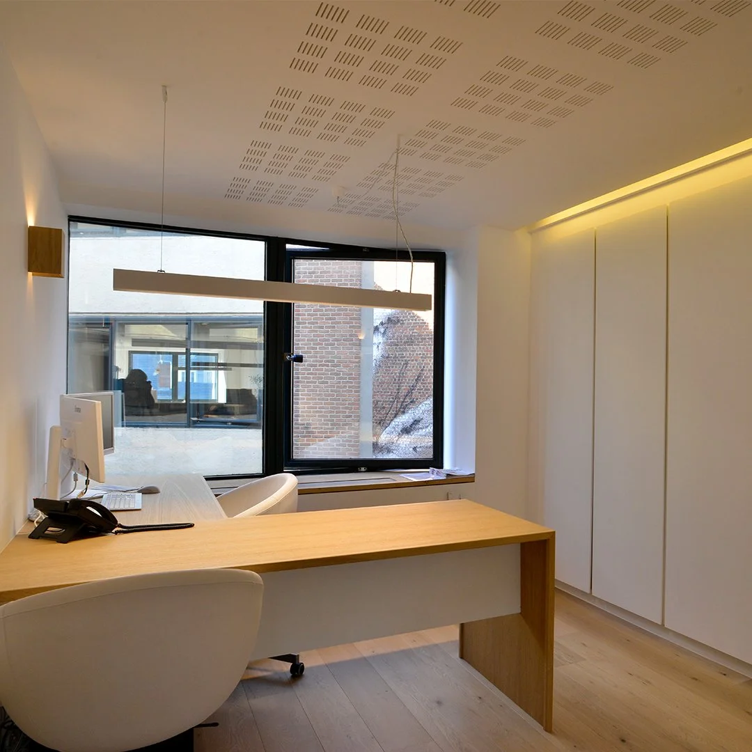 Bureau direction
