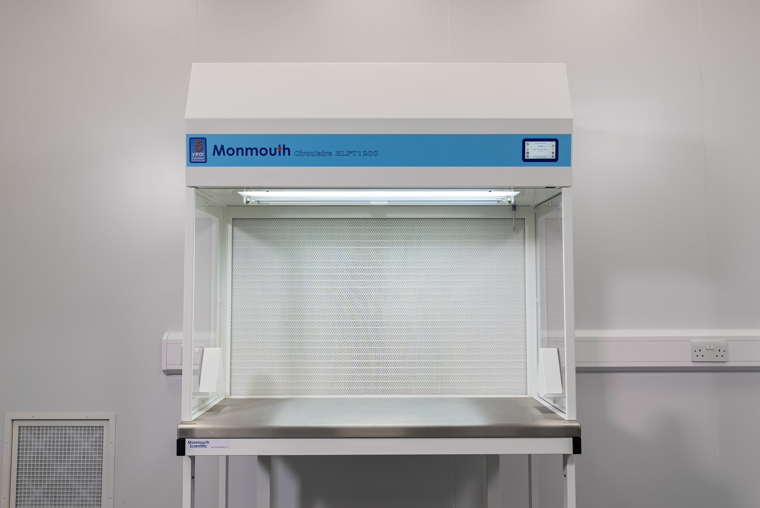 Mon-Laminar-Flow-Cabinet-02.jpg