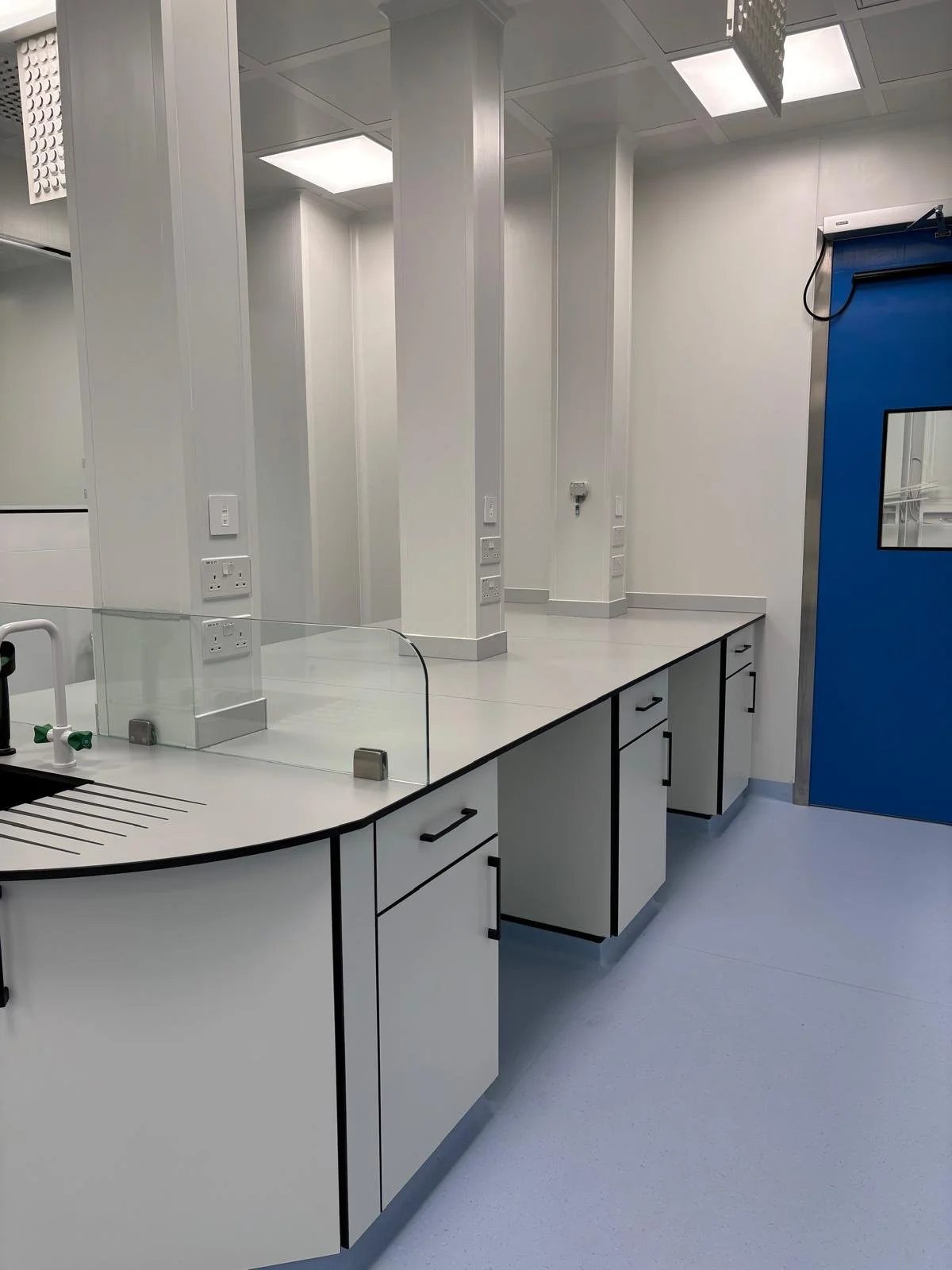 WhatsApp Image 2025-03-11 at 16.52.17 (28).jpeg