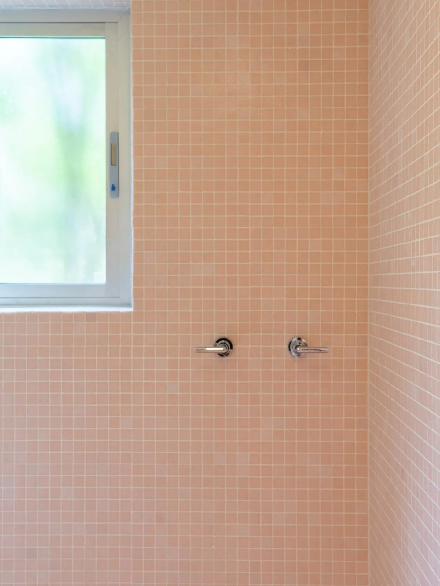 A space that speaks through colour and detail.

@mm_architects_aus 
@melissacollison