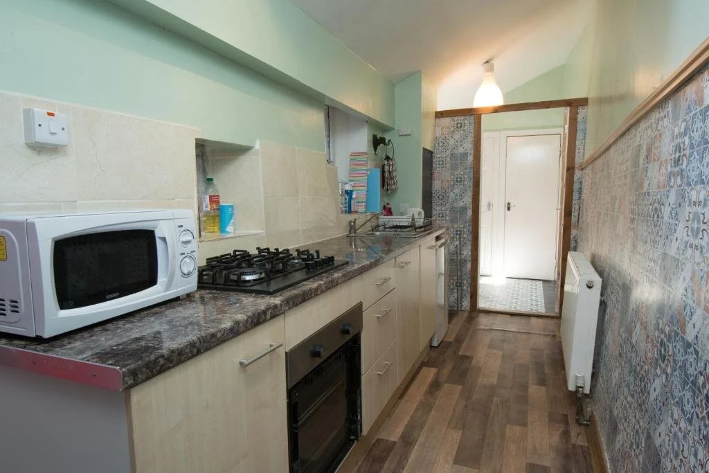centre-inn-townhouse-kitchen-edinburgh.jpg
