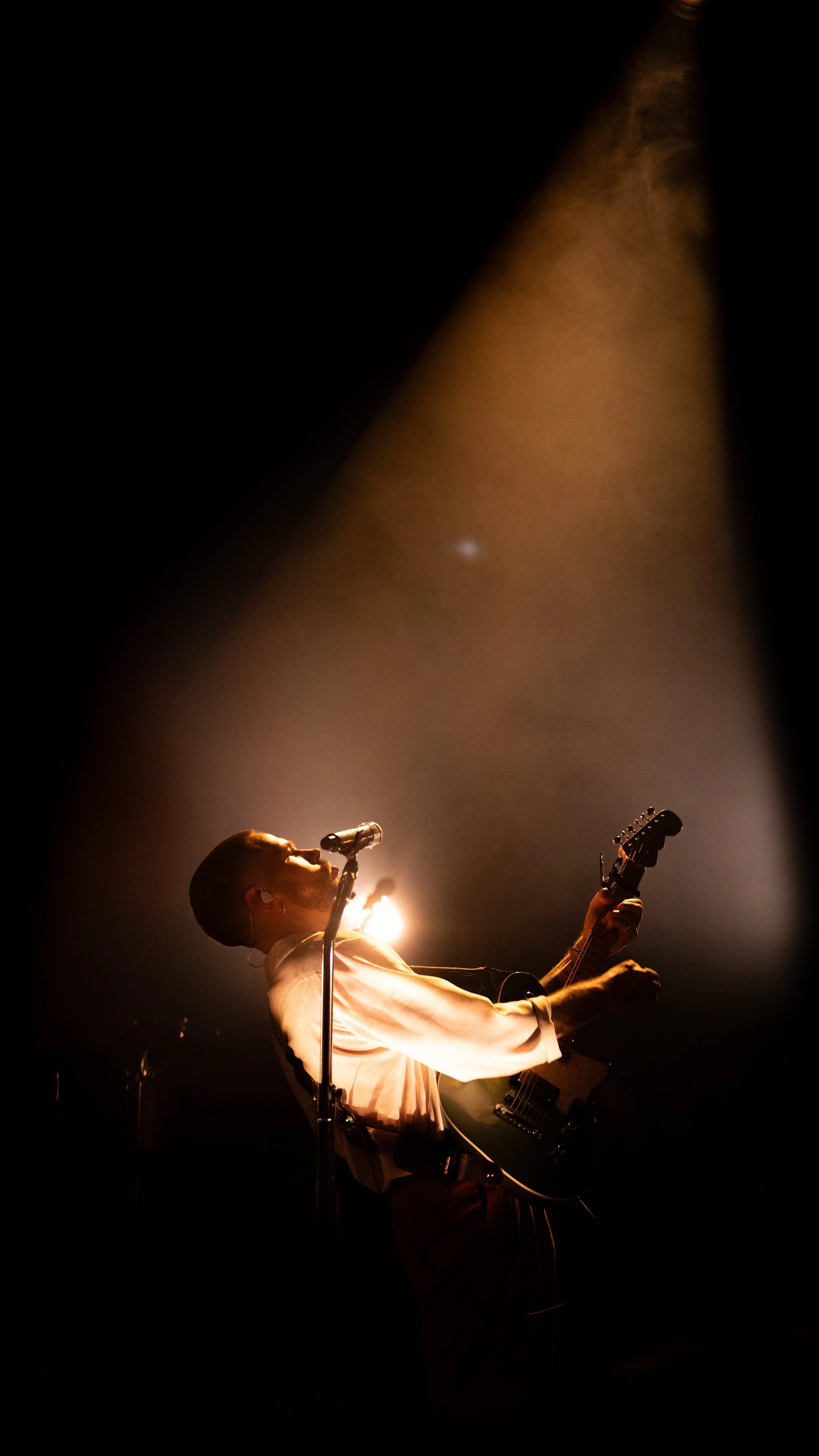 Chris Holsten i Bergen. Konsert på USF Verftet.