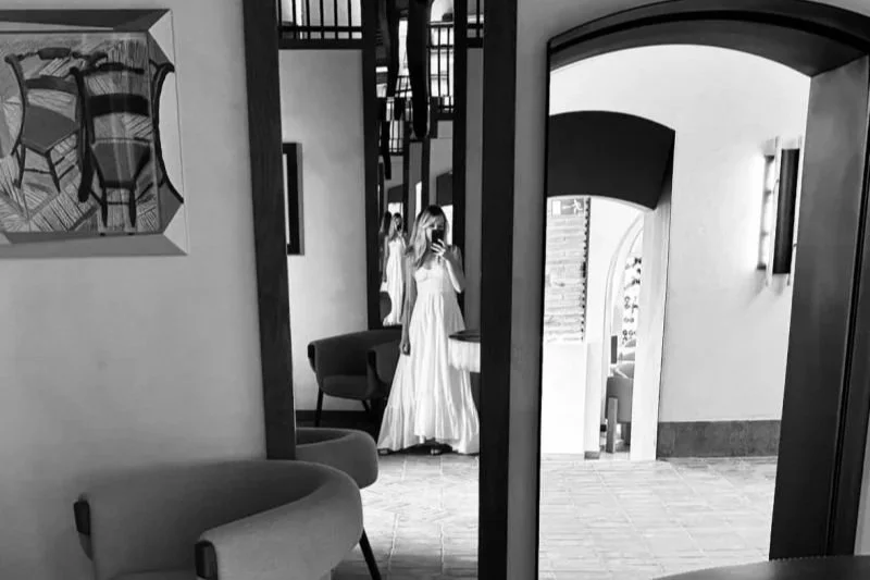 I end this year in Florence, watching time behave differently. Light moves slowly here. Stone absorbs centuries without urgency. Craft is not performed, it is practiced.