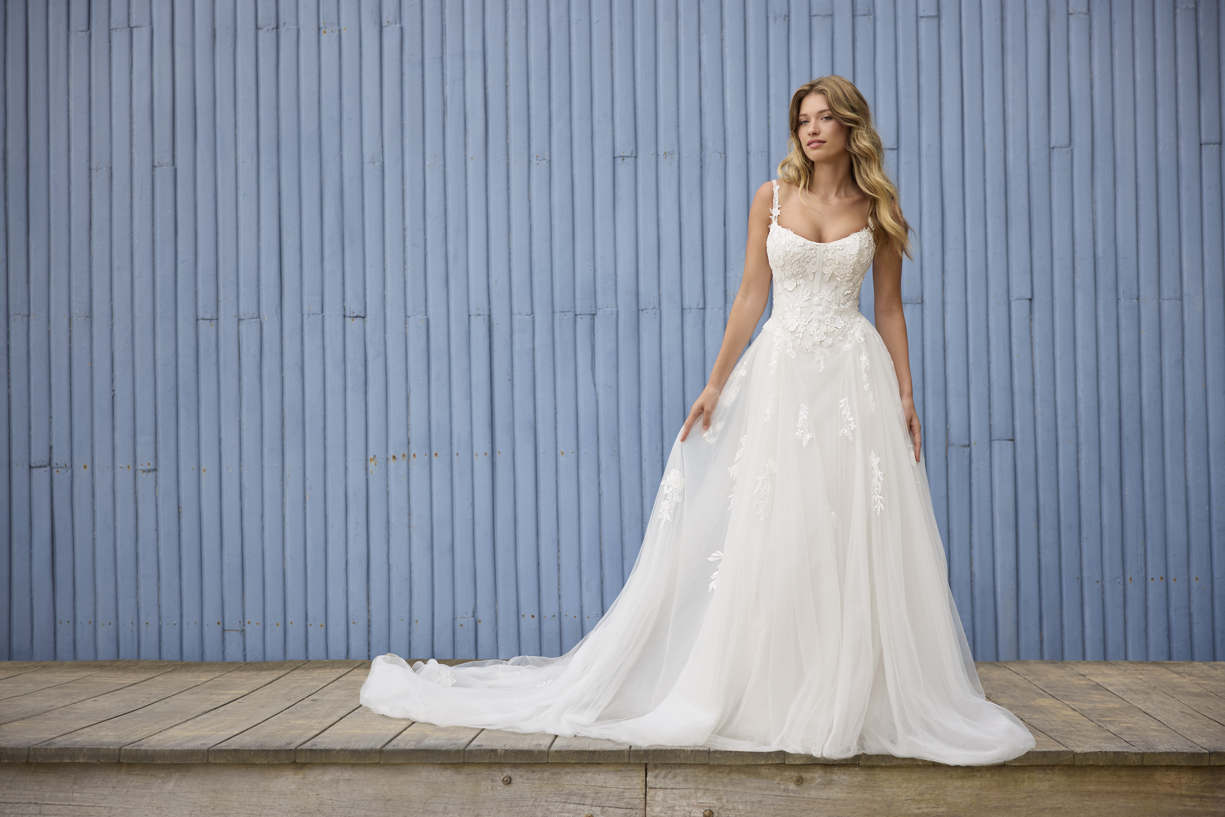 How to Style Your Wedding Day Look: From Veil to Vow