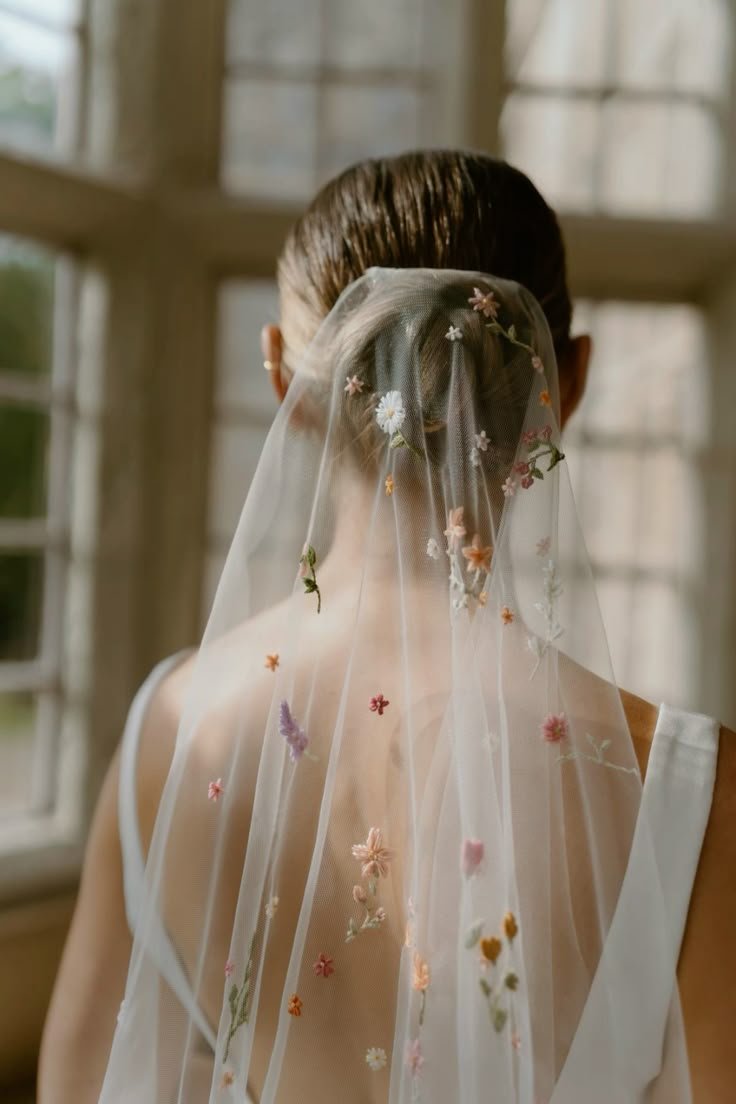 Embroidered wedding veil.jpeg