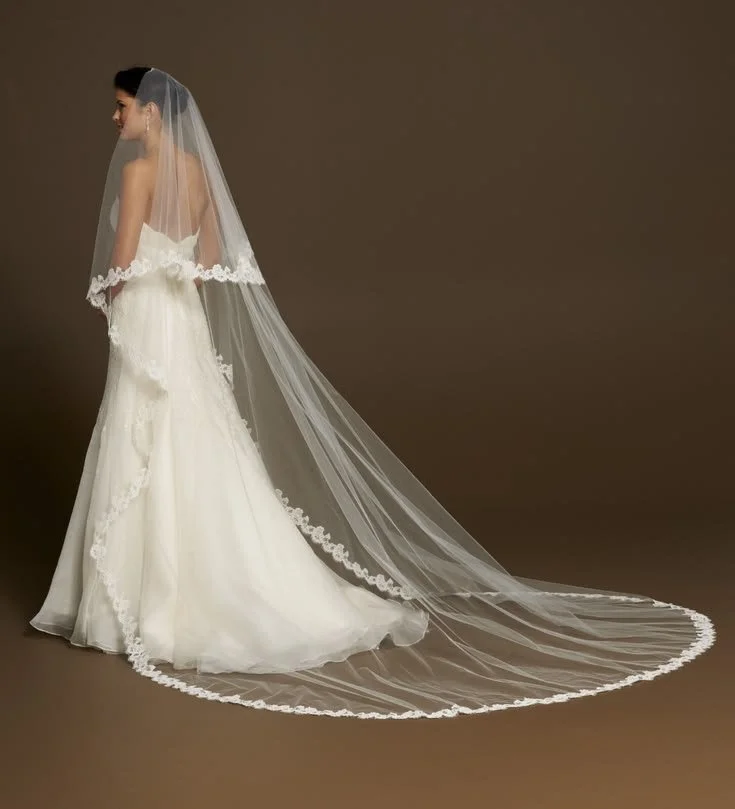 Wedding Cathedral Bridal Veil Lace Edge With Blusher For Bride.jpeg